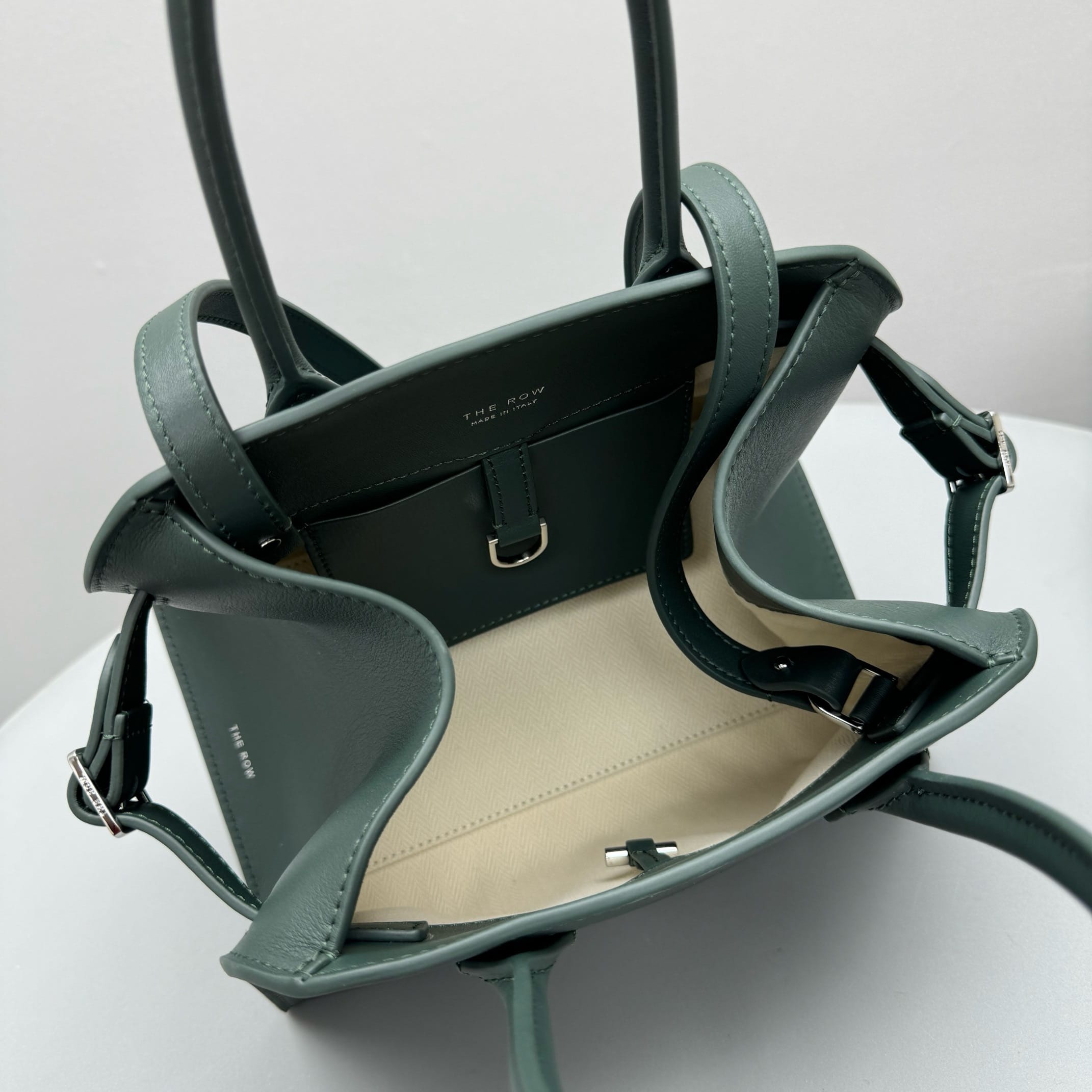 Margaux 10 The Row 1831.2