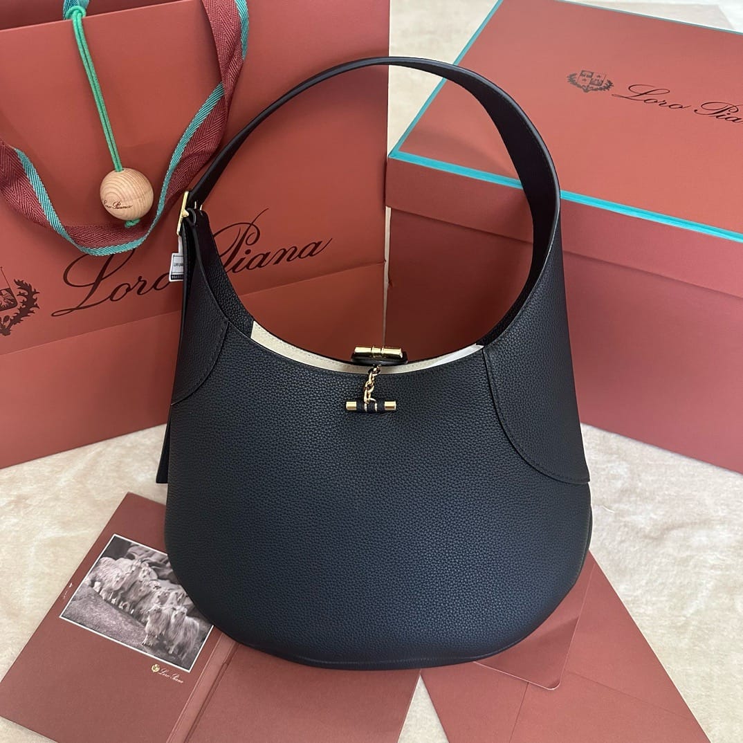 Bobbin hobo Loro Piana 2