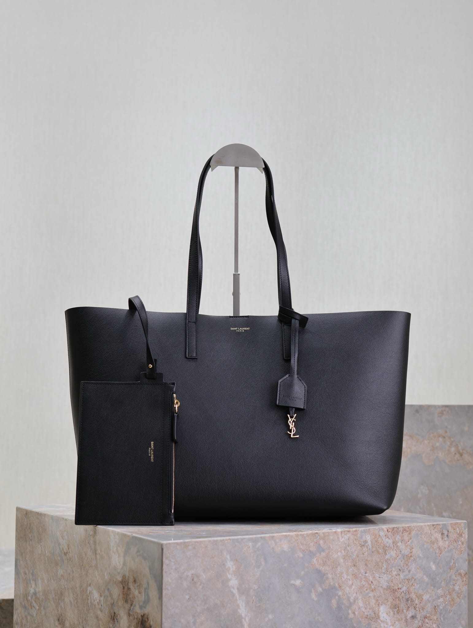 Shopping tote bag Saint Laurent 394195.4