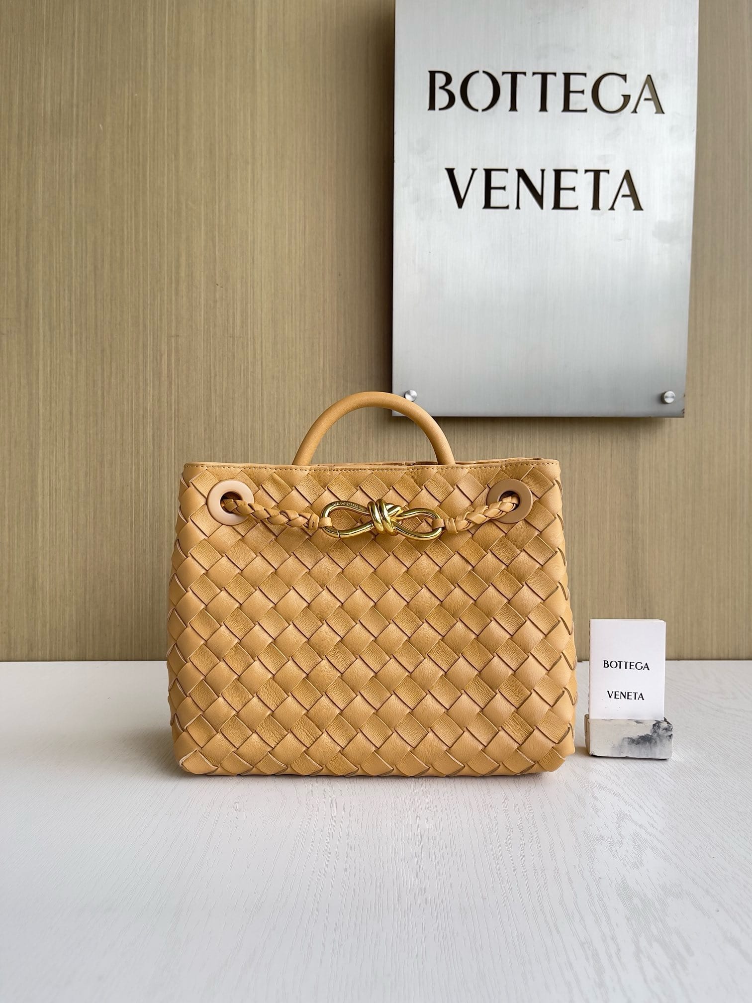 Andiamo Bottega Veneta 743568.6