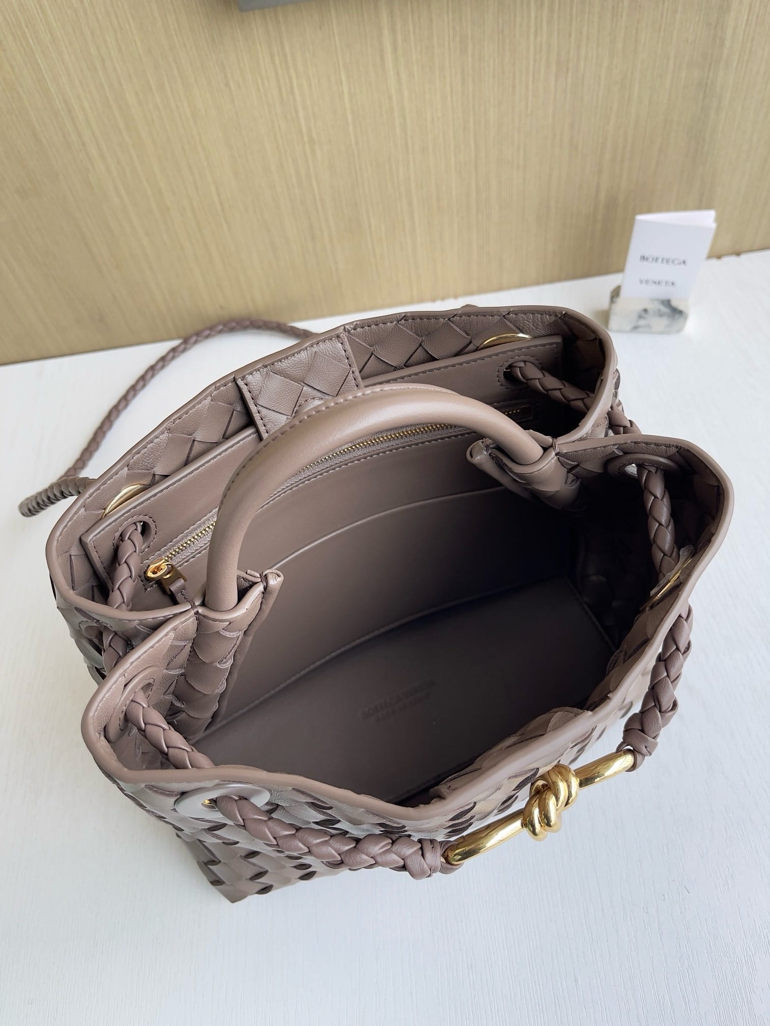 Andiamo Bottega Veneta 743568.21