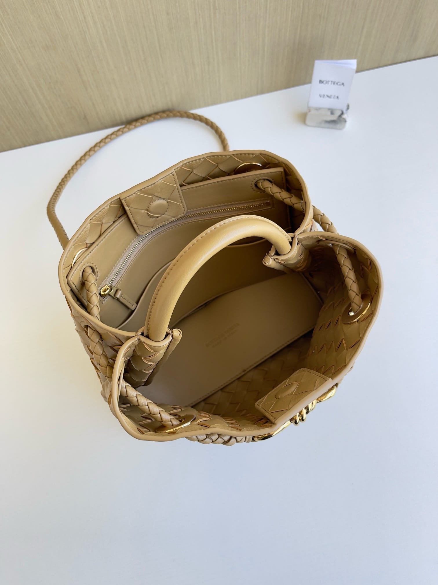 Andiamo Bottega Veneta 743568.25