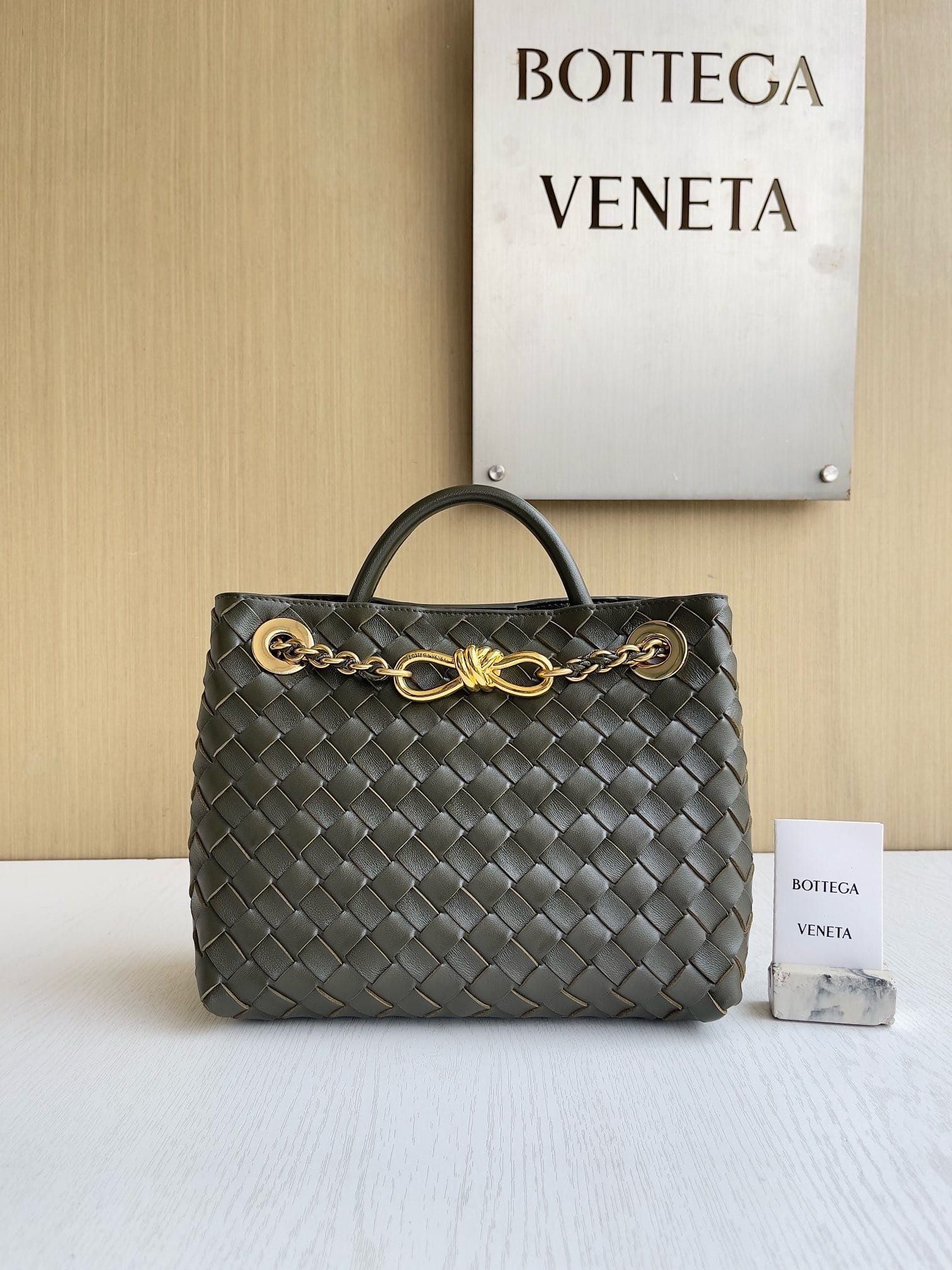 Andiamo Bottega Veneta 786008.9