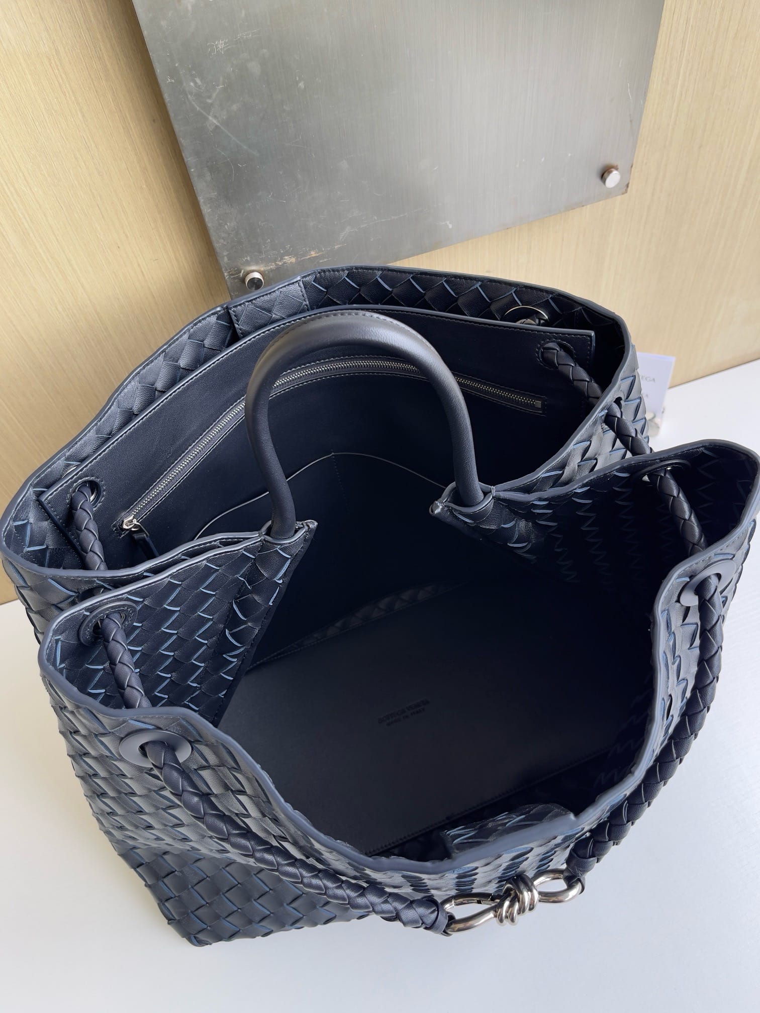 Andiamo Bottega Veneta 743575.3