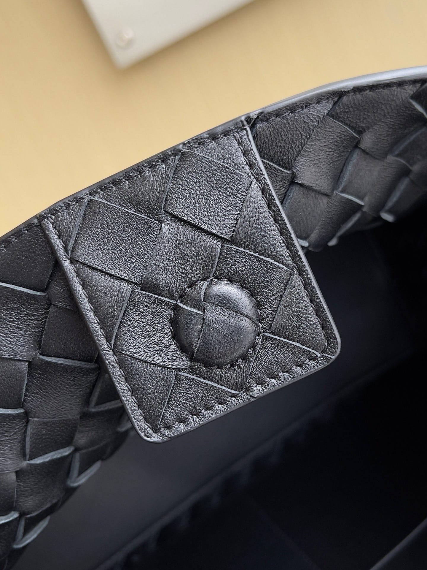 Andiamo Bottega Veneta 743572.24