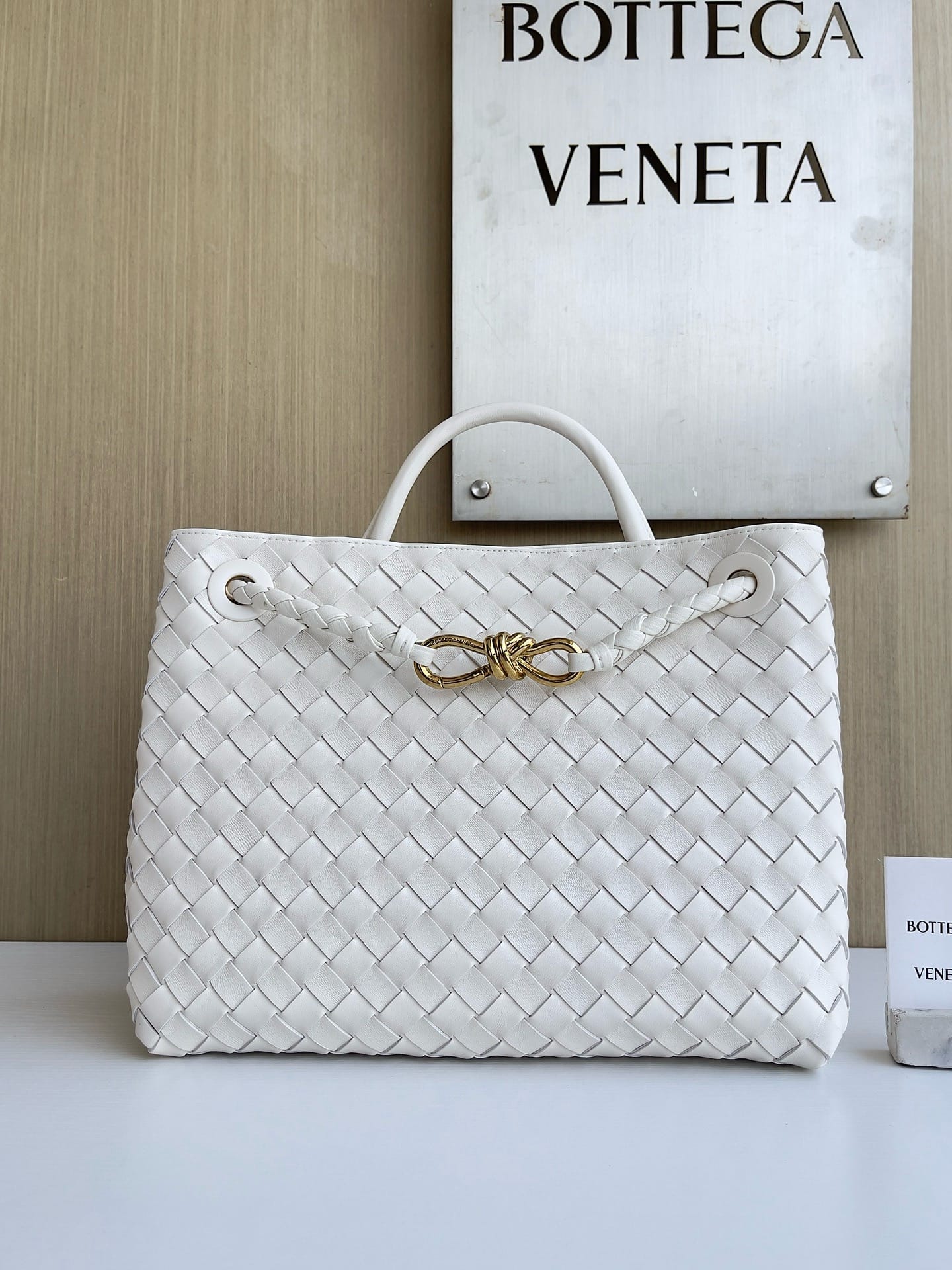 Andiamo Bottega Veneta 743572.333