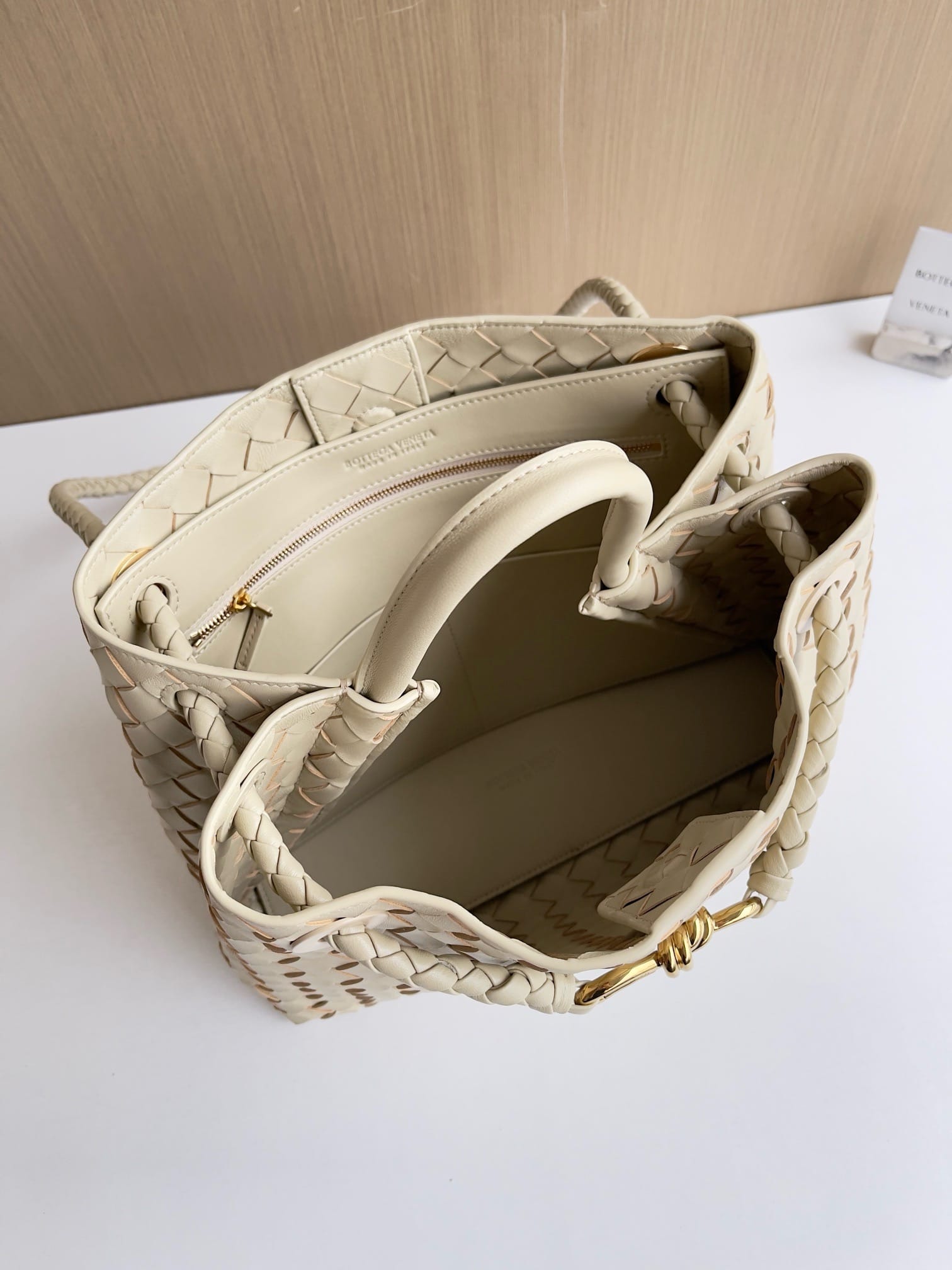 Andiamo Bottega Veneta 743572.37