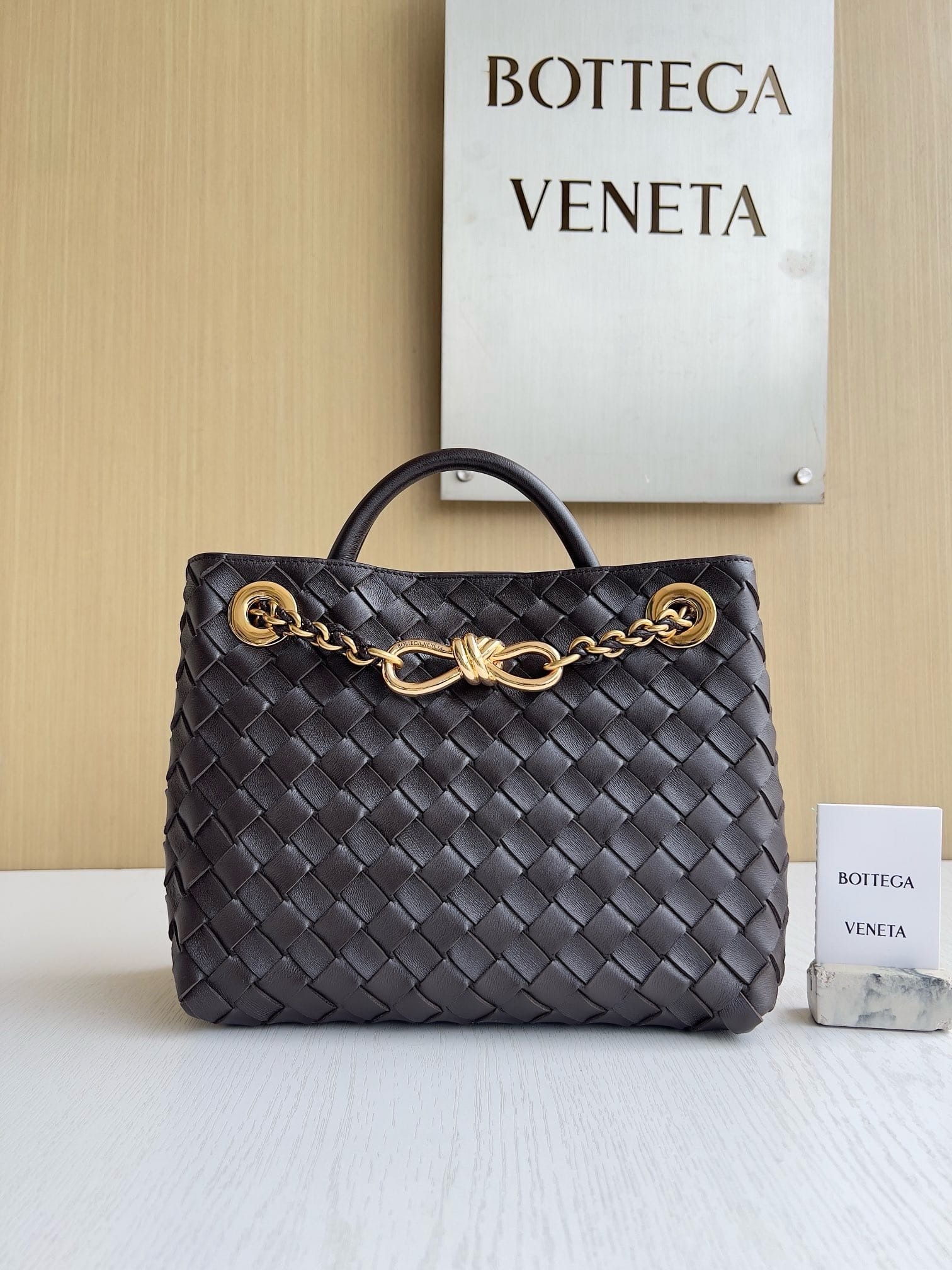 Andiamo Bottega Veneta 786008.5