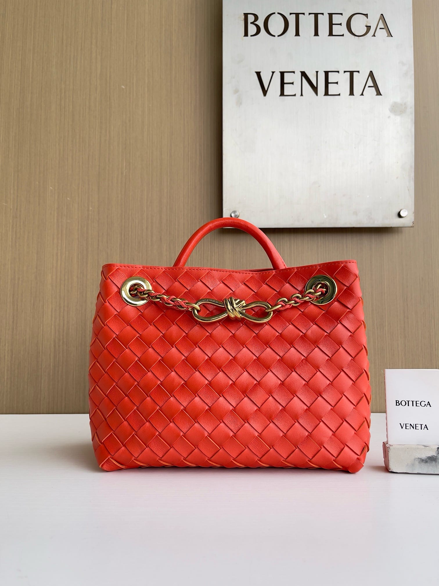 Andiamo Bottega Veneta 786008.6