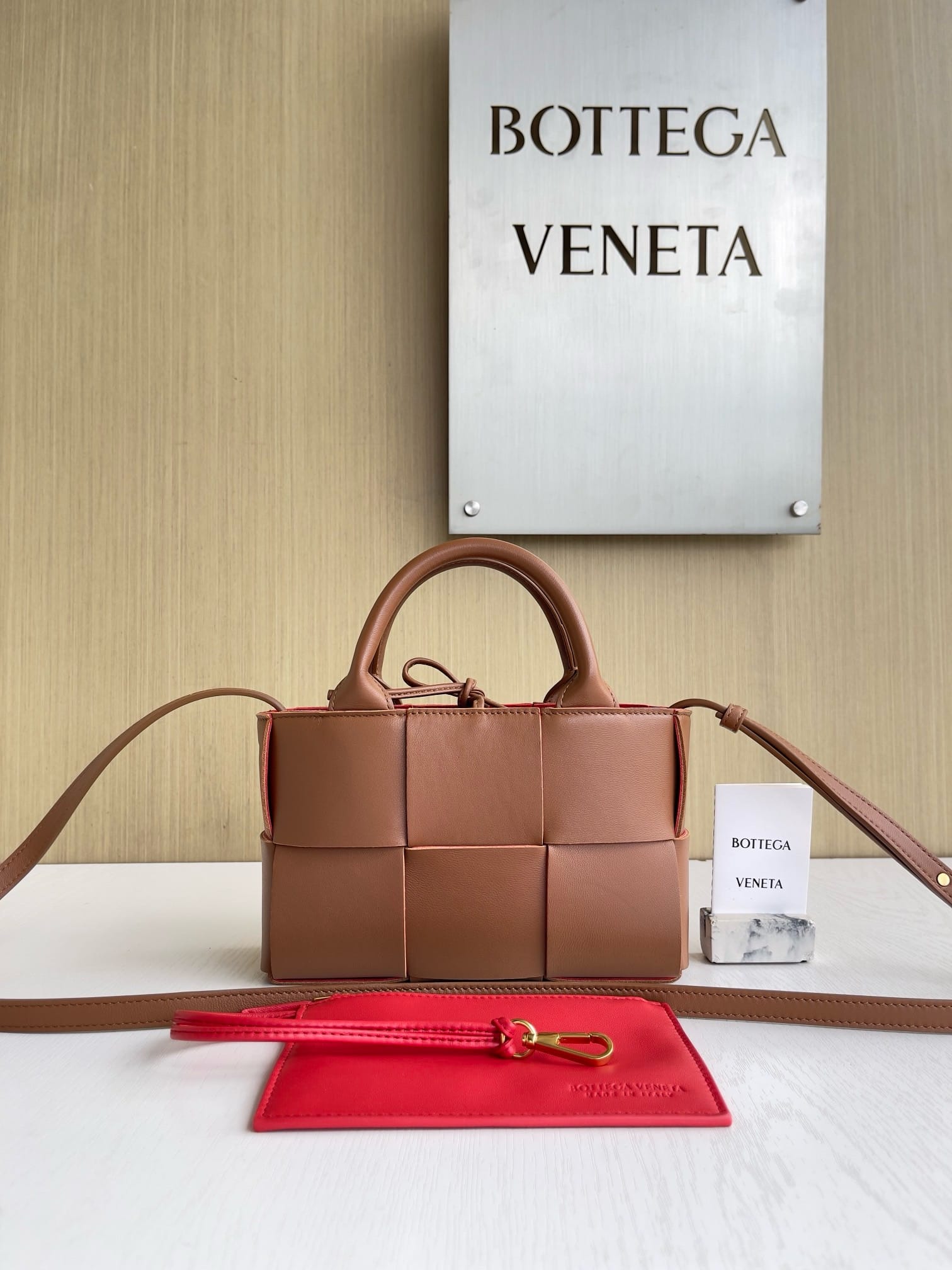 Arco tote Bottega Veneta 729029.3