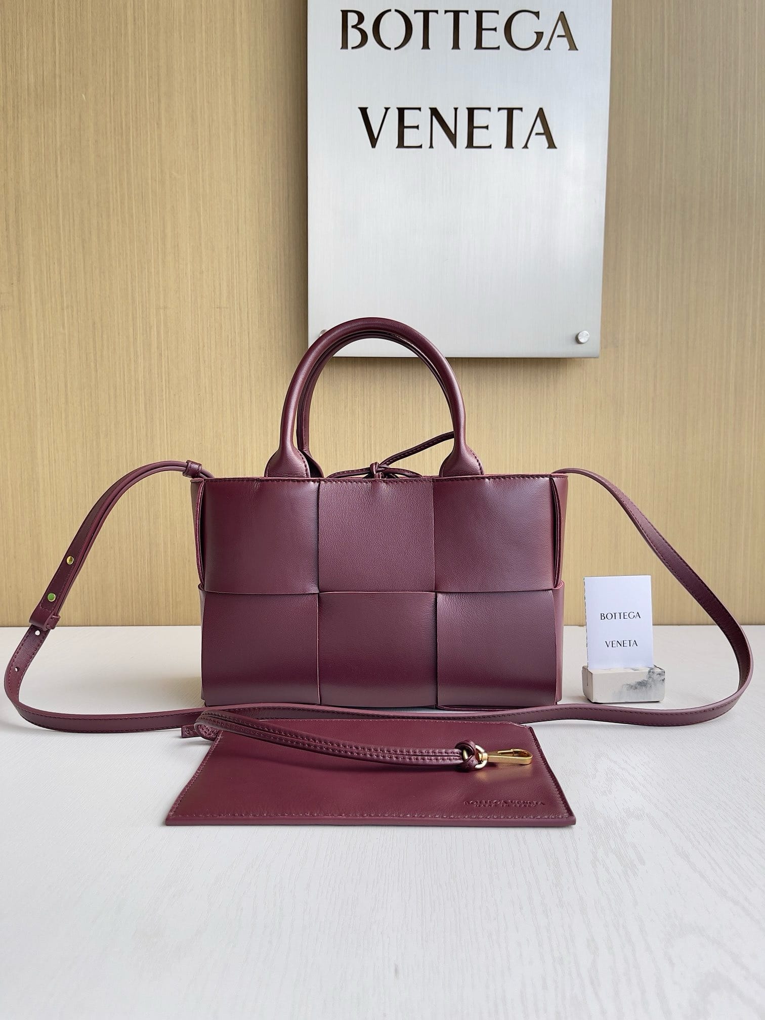 Arco tote Bottega Veneta 709337.1