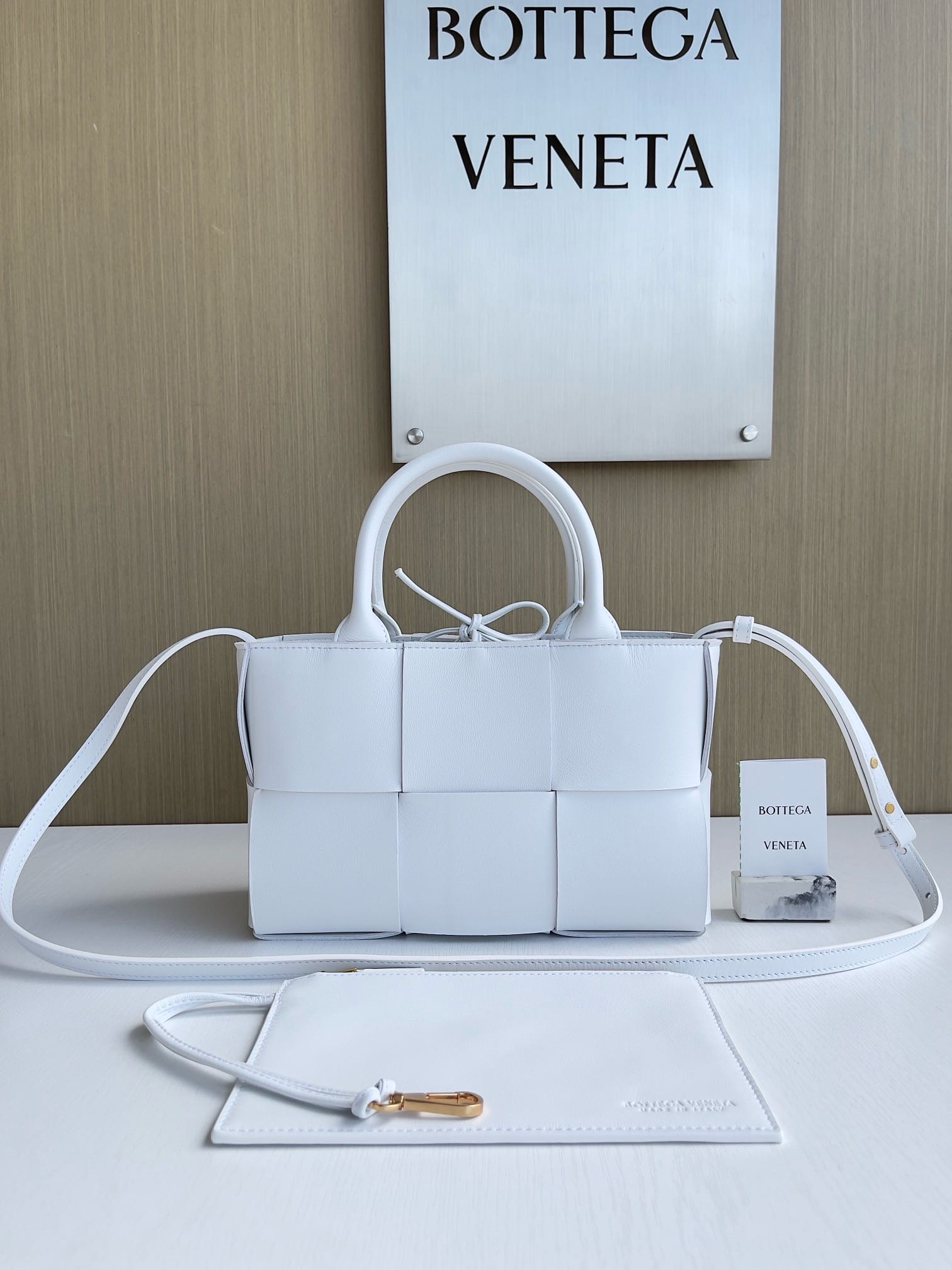 Arco tote Bottega Veneta 709337.9