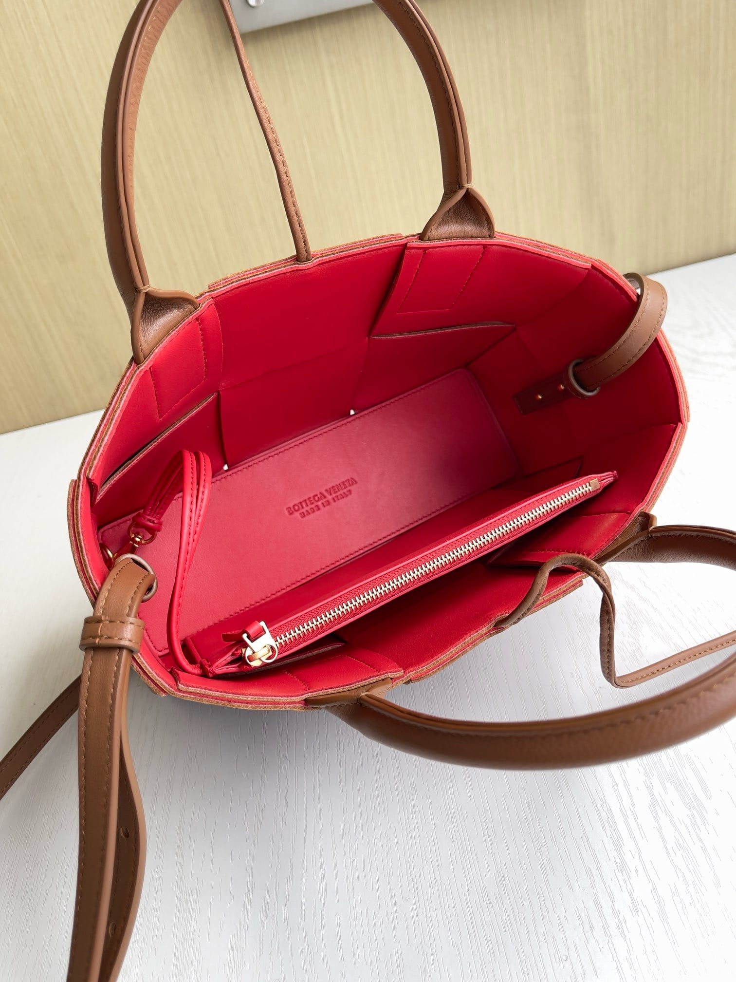 Arco tote Bottega Veneta 709337.11