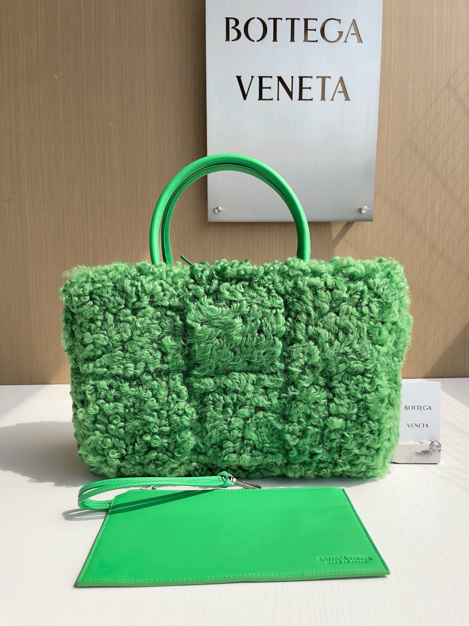 Arco tote Bottega Veneta 652867.4