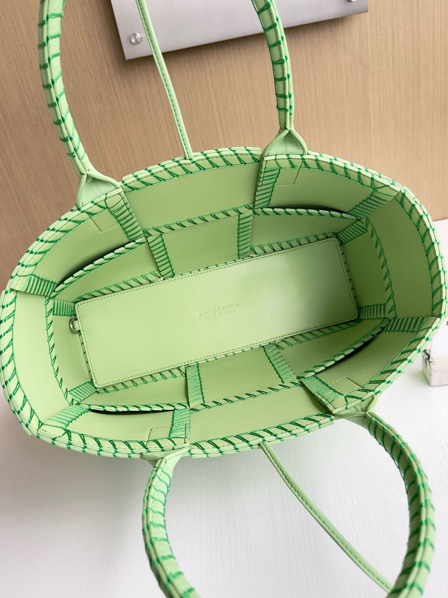 Arco tote Bottega Veneta 652867.7