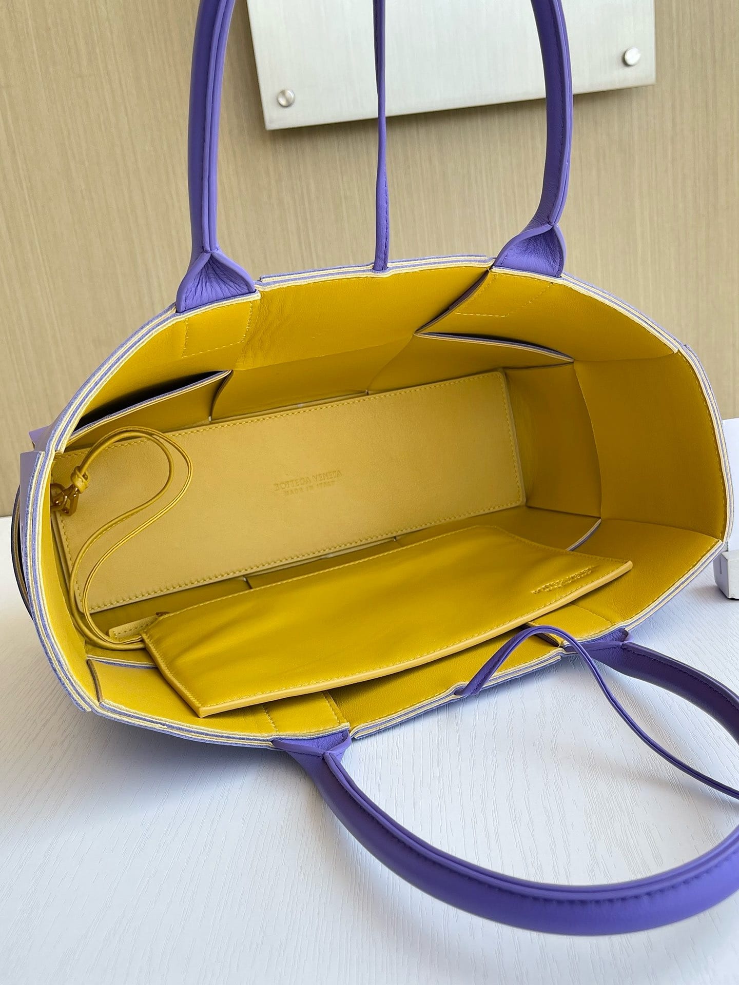 Arco tote Bottega Veneta 652867.319