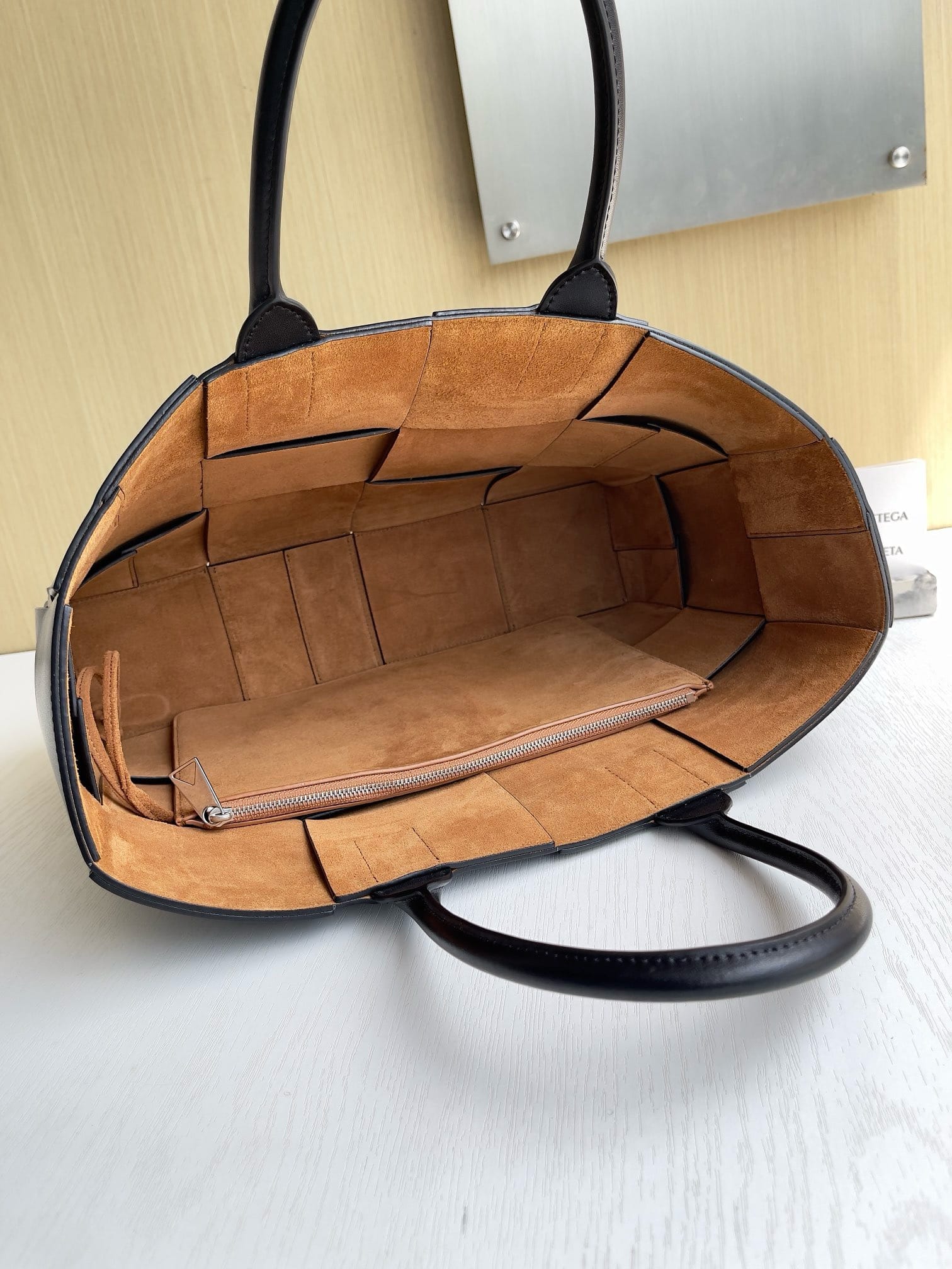 Arco tote Bottega Veneta 729244.4