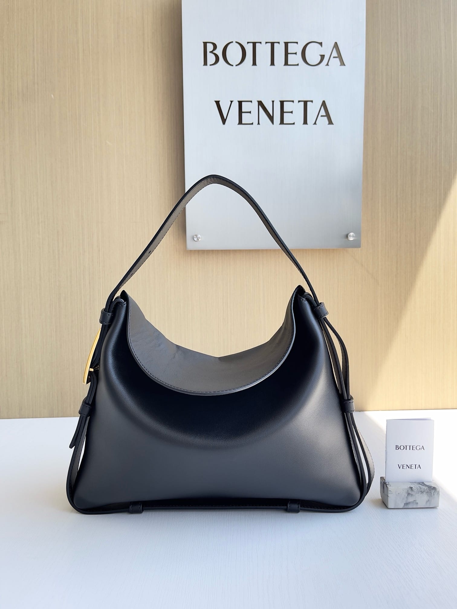 Cradle Bottega Veneta 70452