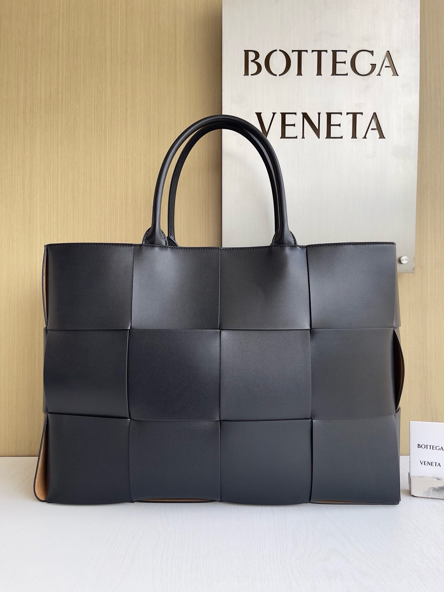 Arco tote Bottega Veneta 680165.5