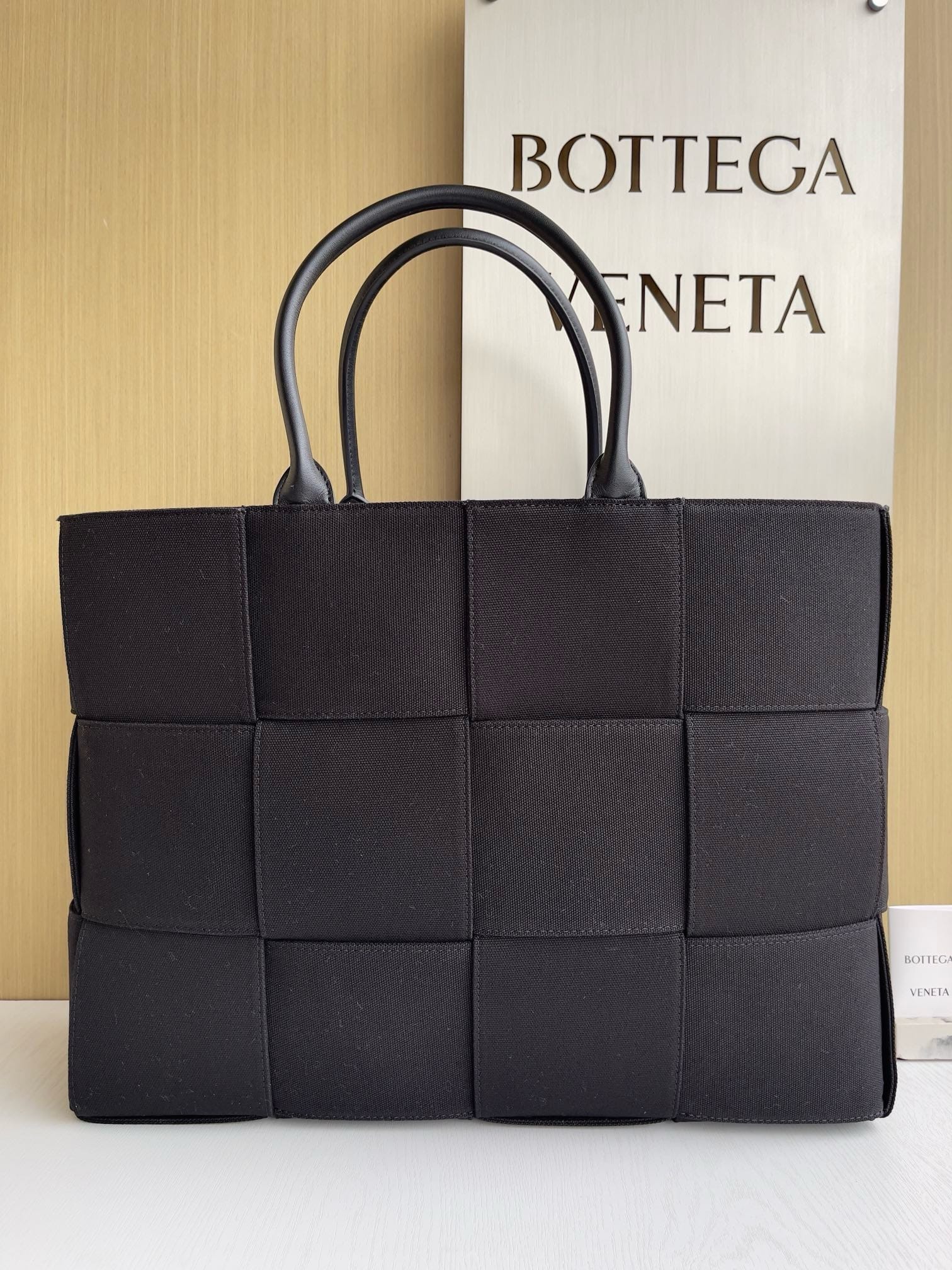 Arco tote Bottega Veneta 680165.14