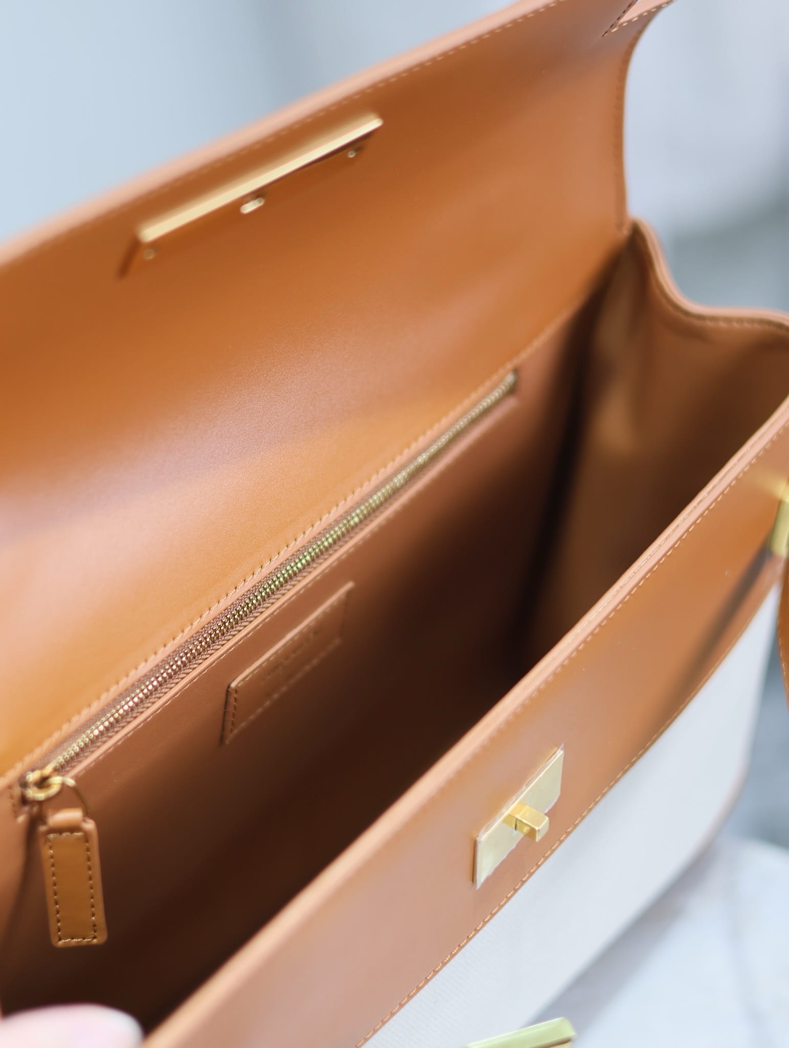 Manhattan 32cm Saint Laurent 769512