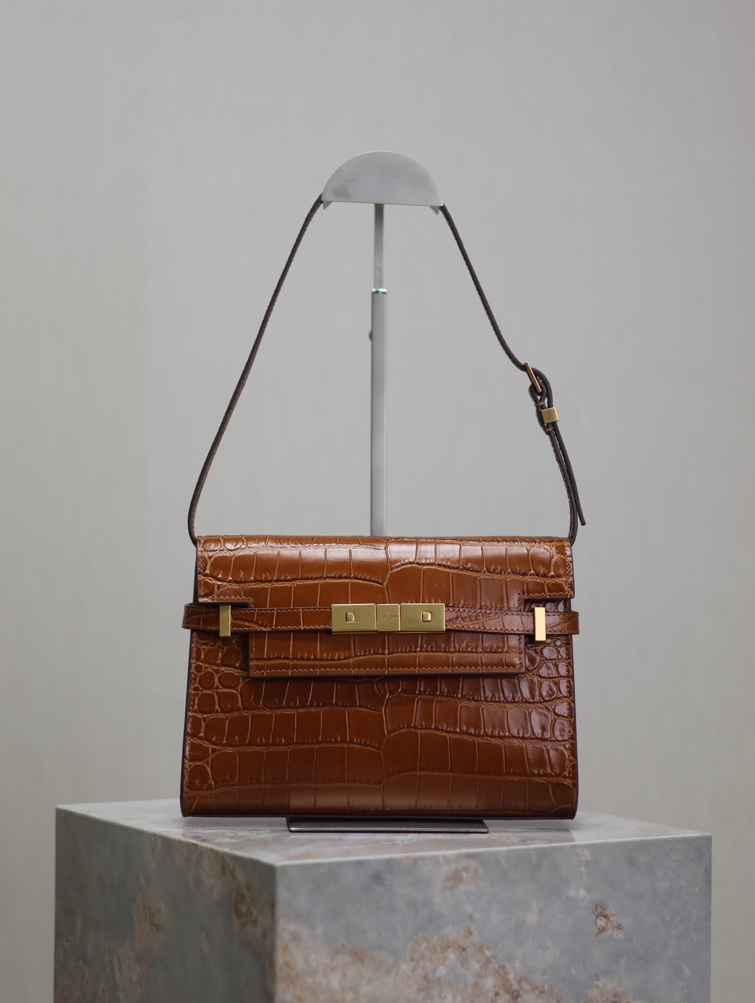 Manhattan 24cm Saint Laurent 675626.8