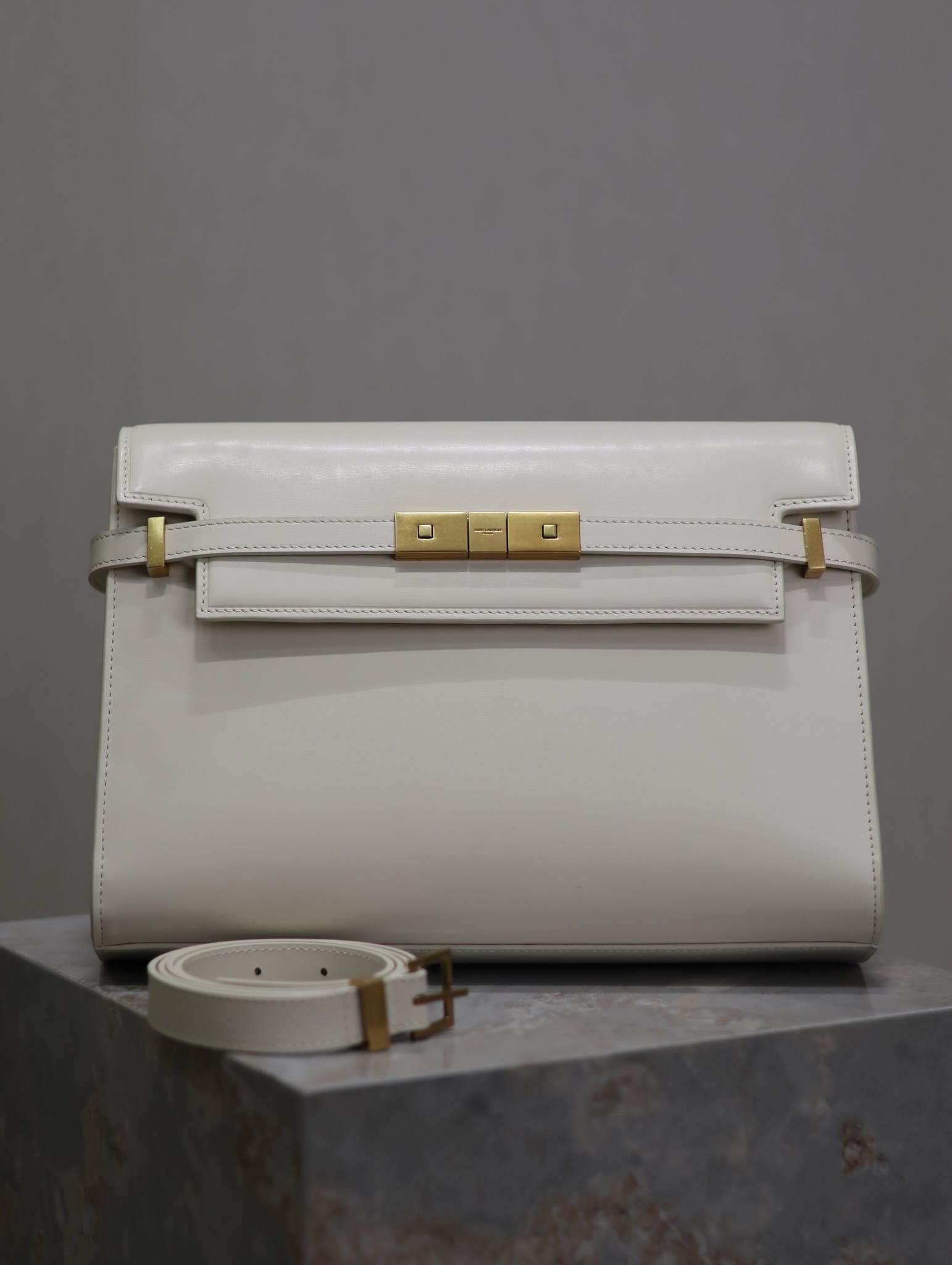 Manhattan 29cm Saint Laurent 579271.1