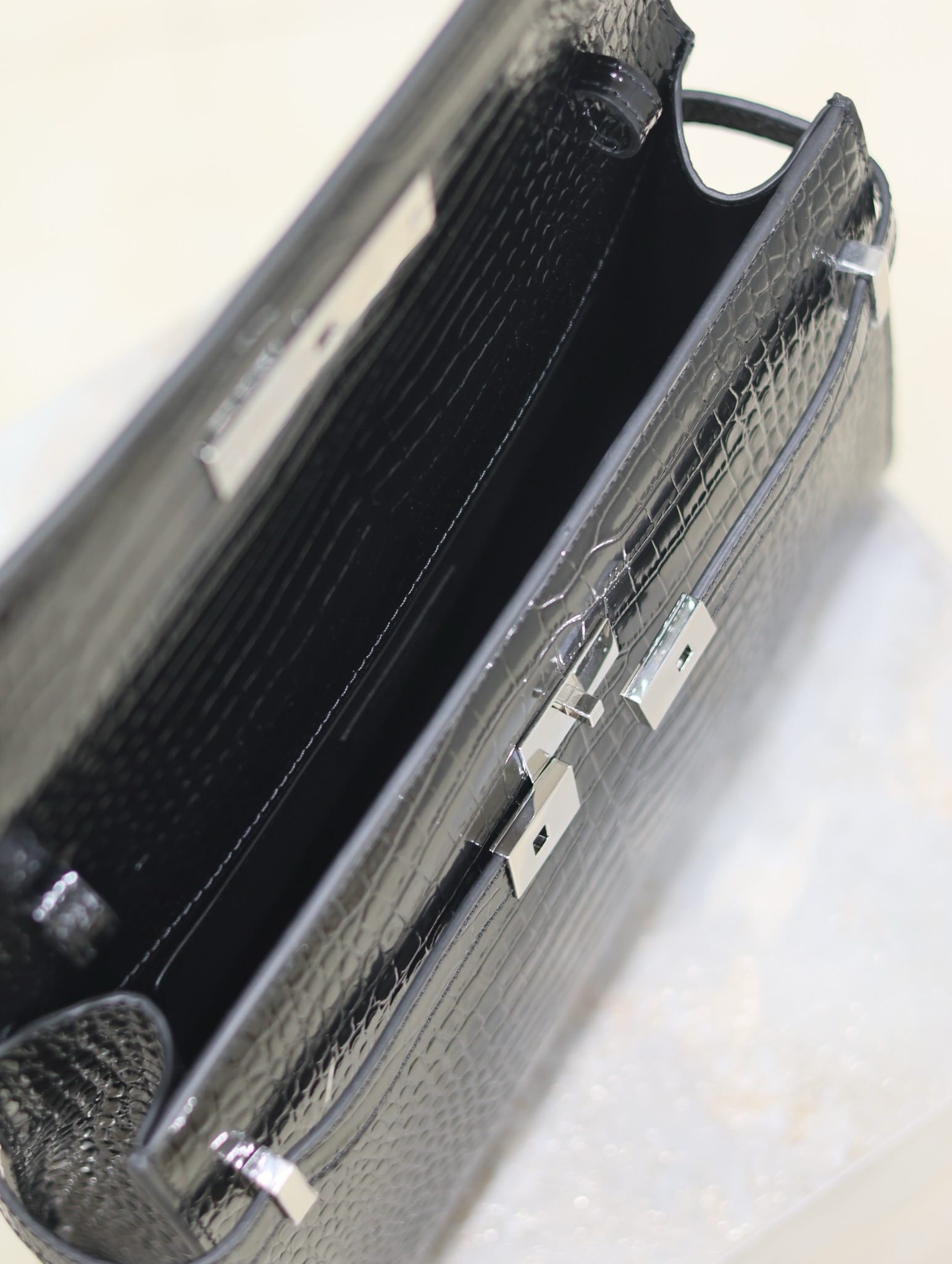 Manhattan 29cm Saint Laurent 579271.11