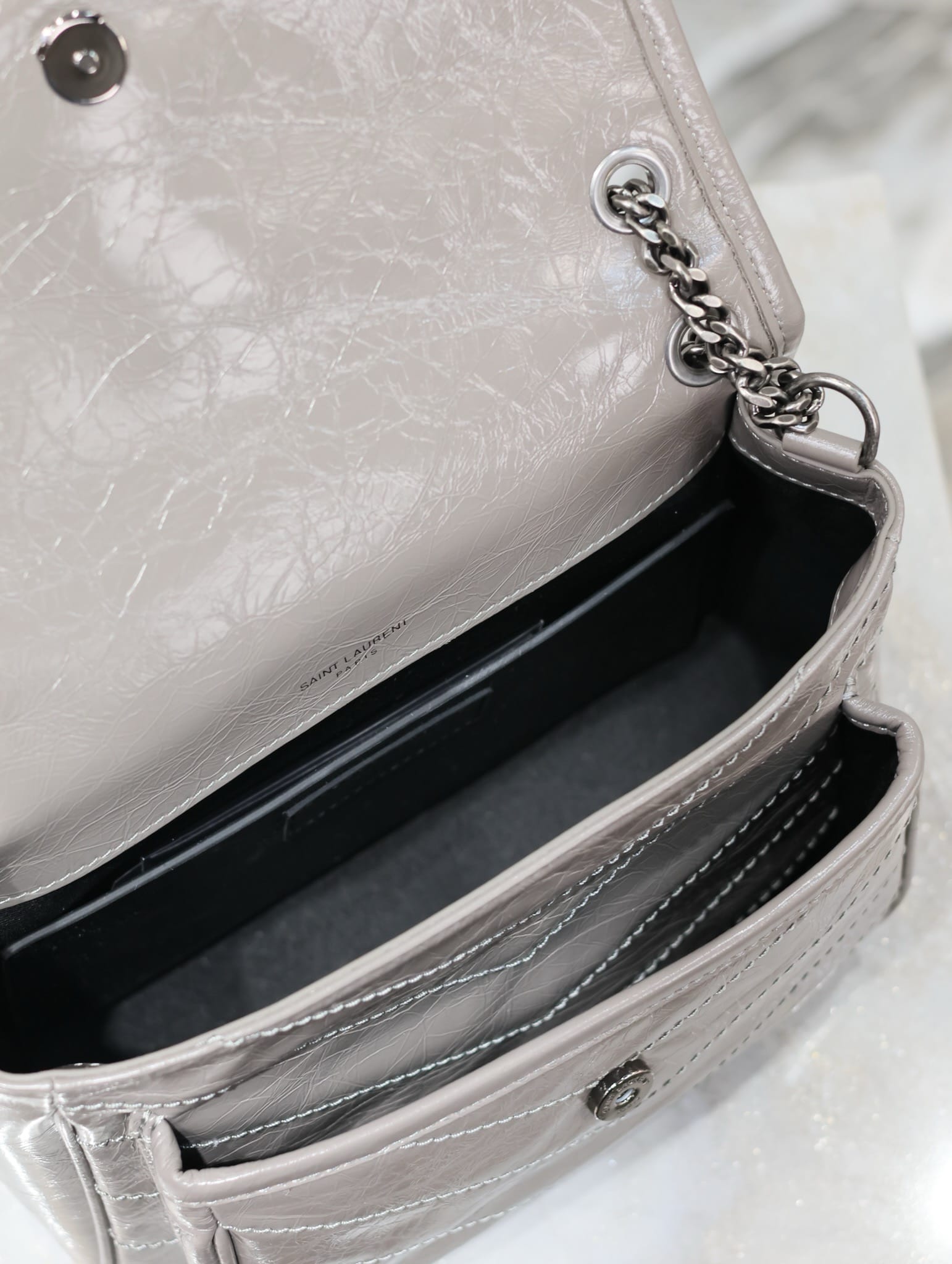 Niki 22cm Saint Laurent 633151.9