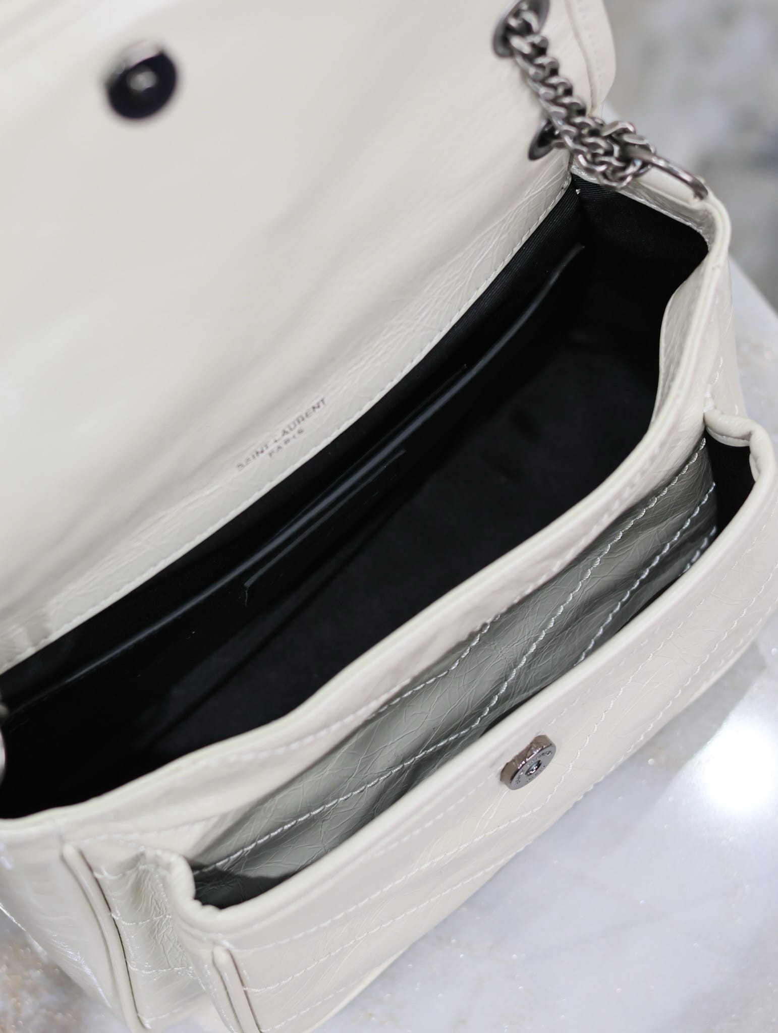 Niki 22cm Saint Laurent 633151.11