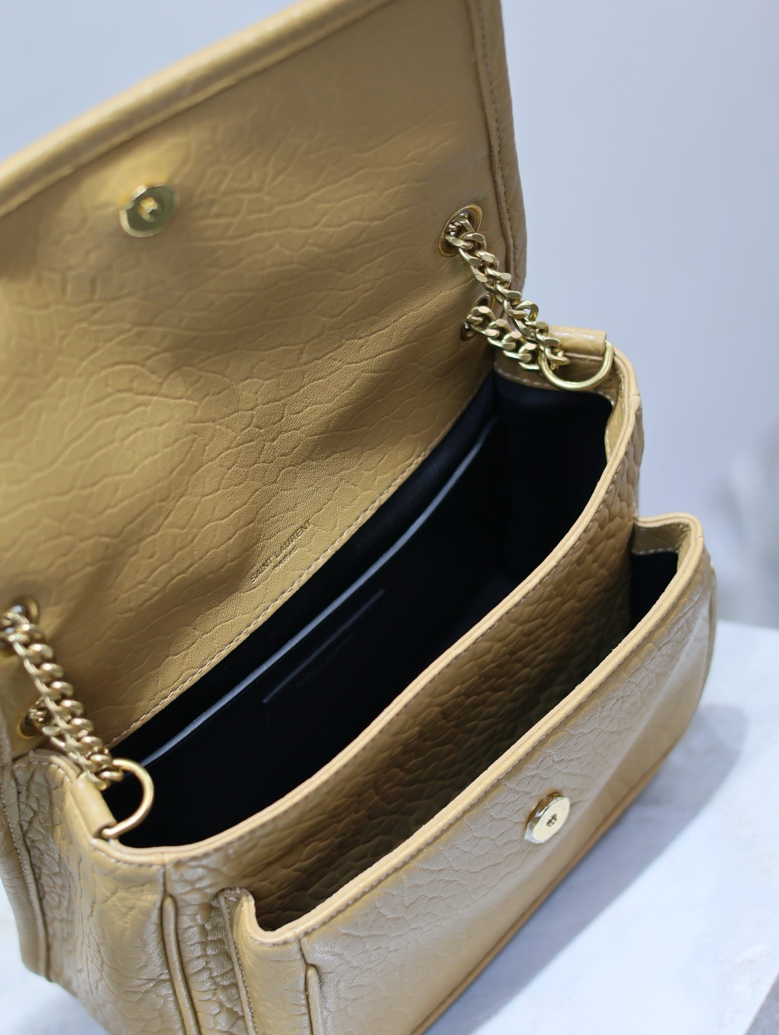 Niki 22cm Saint Laurent 633151.182