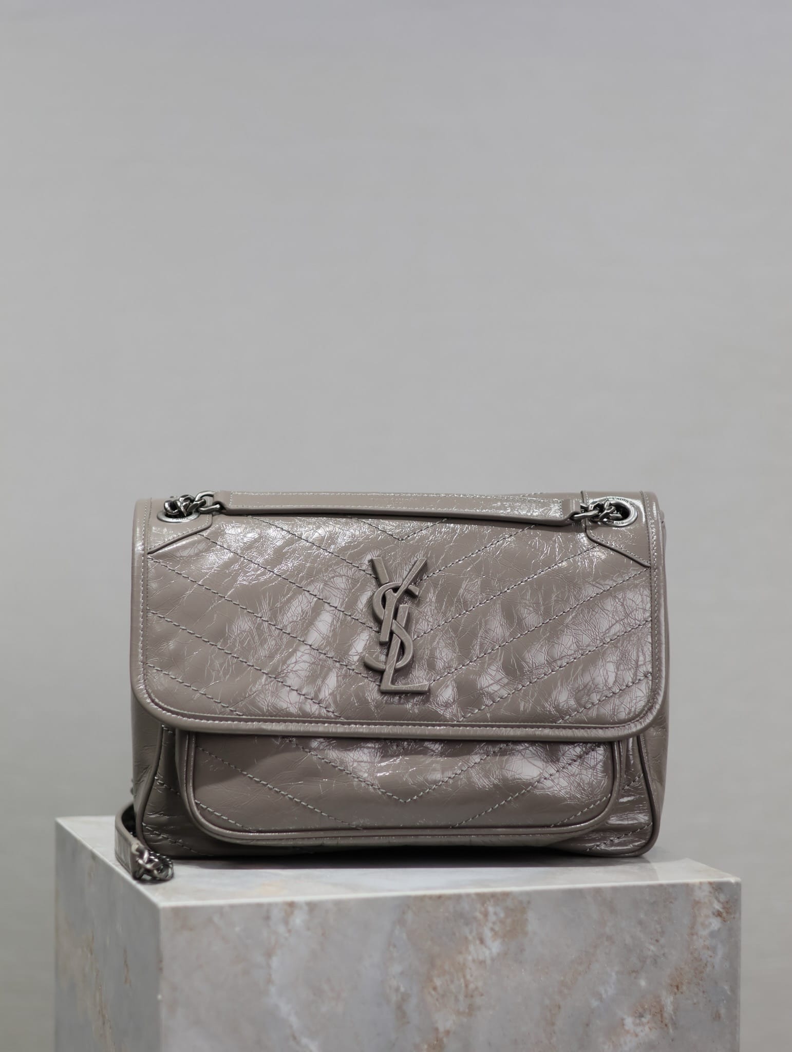 Niki 28cm Saint Laurent 633158.9