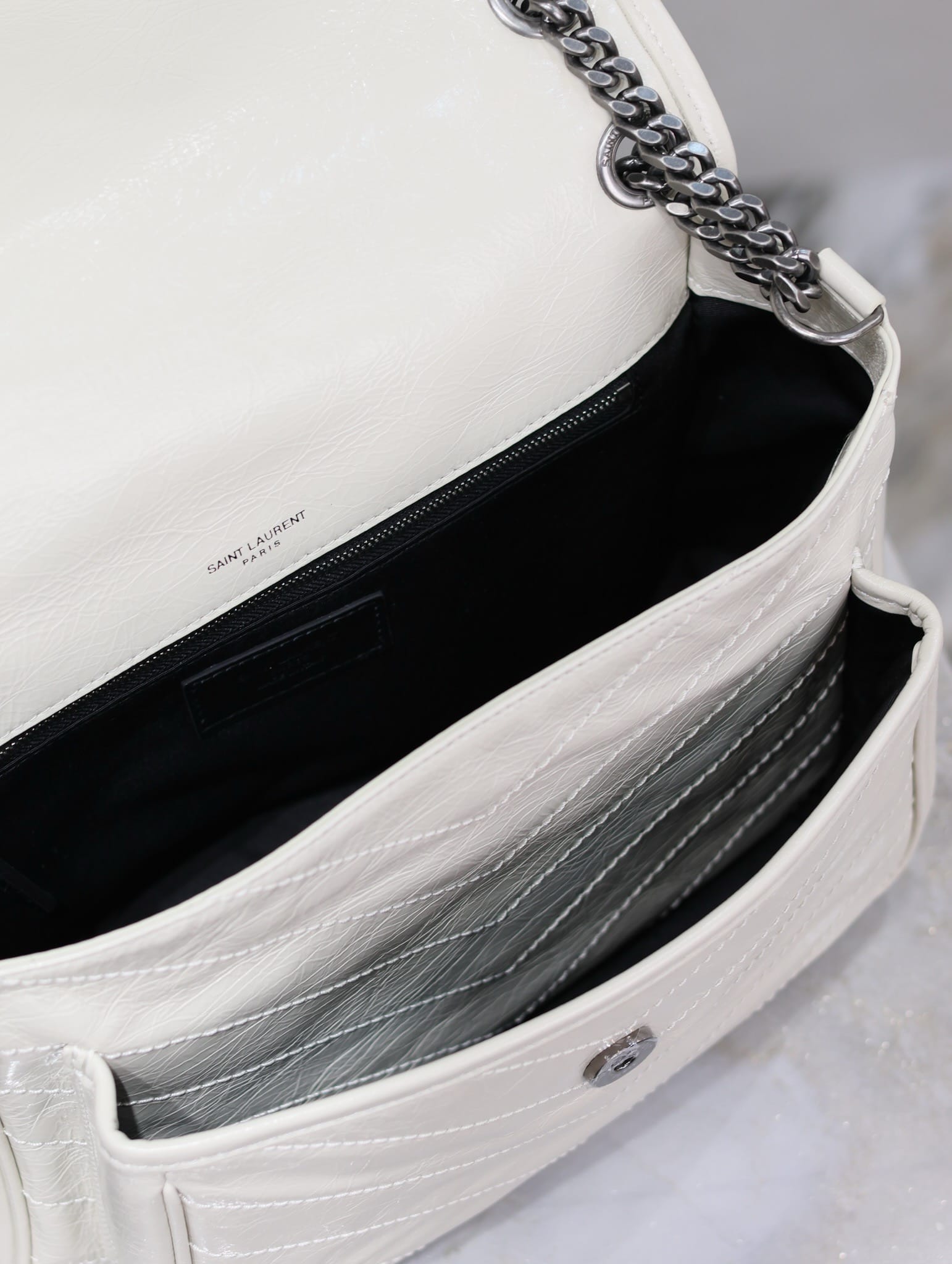 Niki 28cm Saint Laurent 633158.11