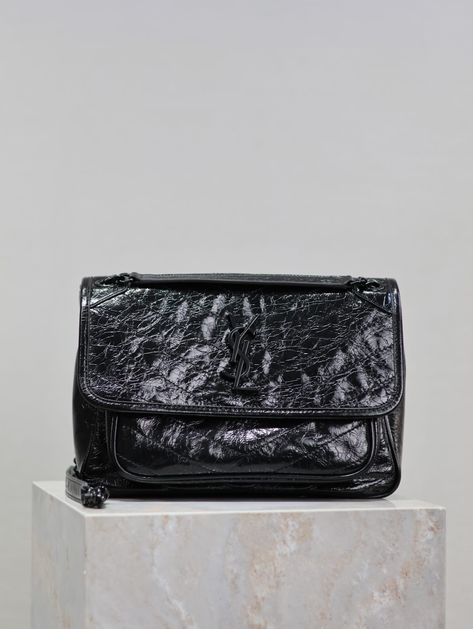 Niki 28cm Saint Laurent 633158.12