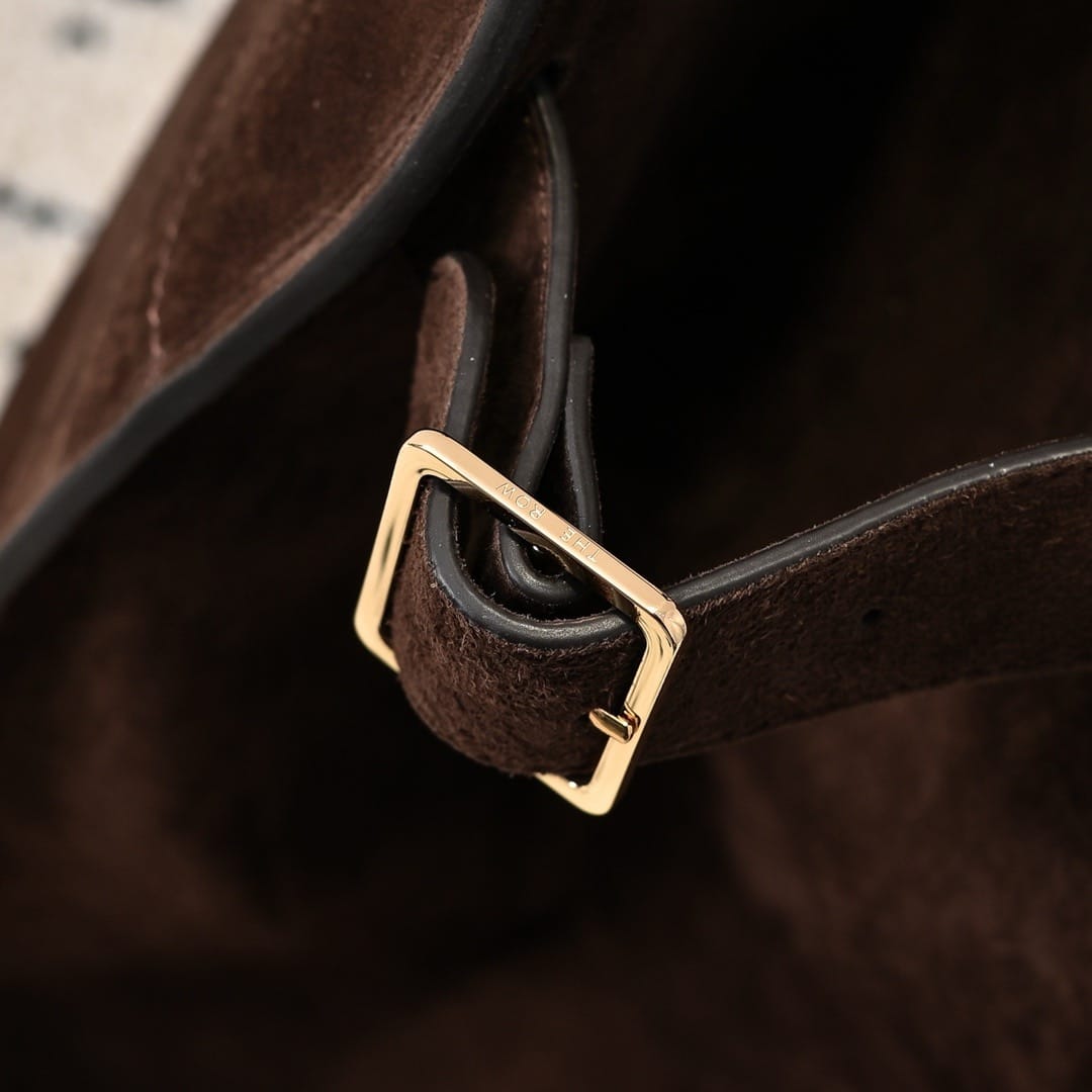 Margaux 17 The Row E688178.11