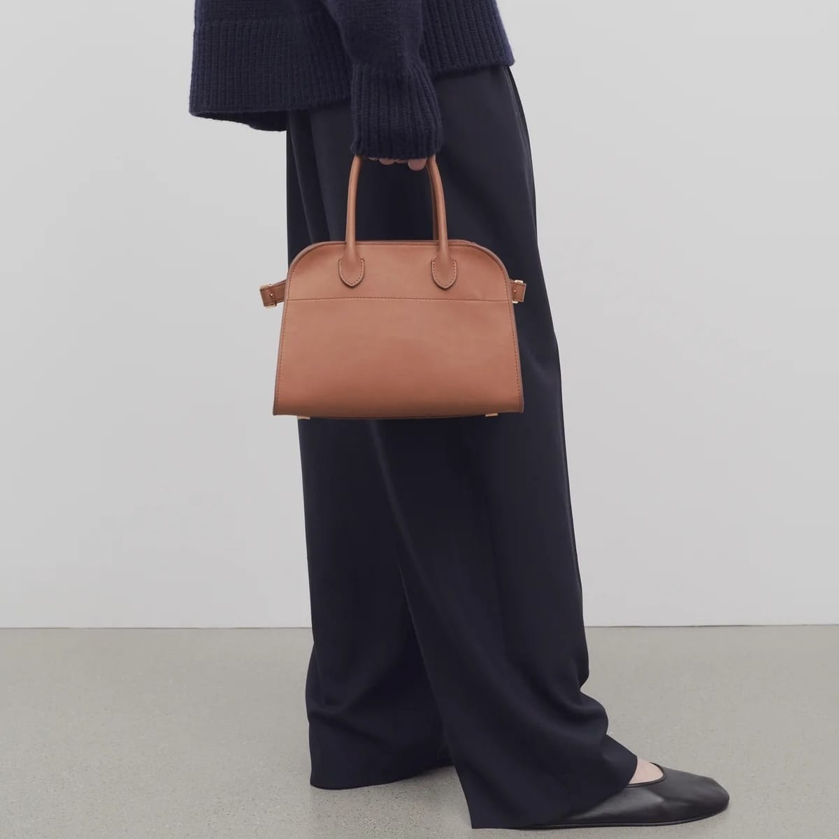 Margaux 10 The Row W1190L72CUSHG (оригинал)