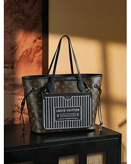 Neverfull inside out Louis Vuitton M11946 Neverfull inside out Louis Vuitton M11946
