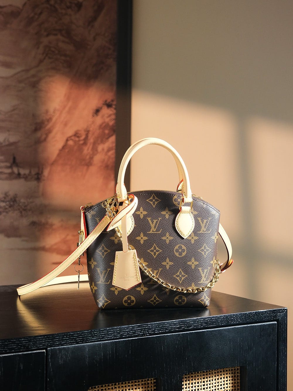 Lockit BB Louis Vuitton M12019