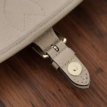 Diane Louis Vuitton M46583