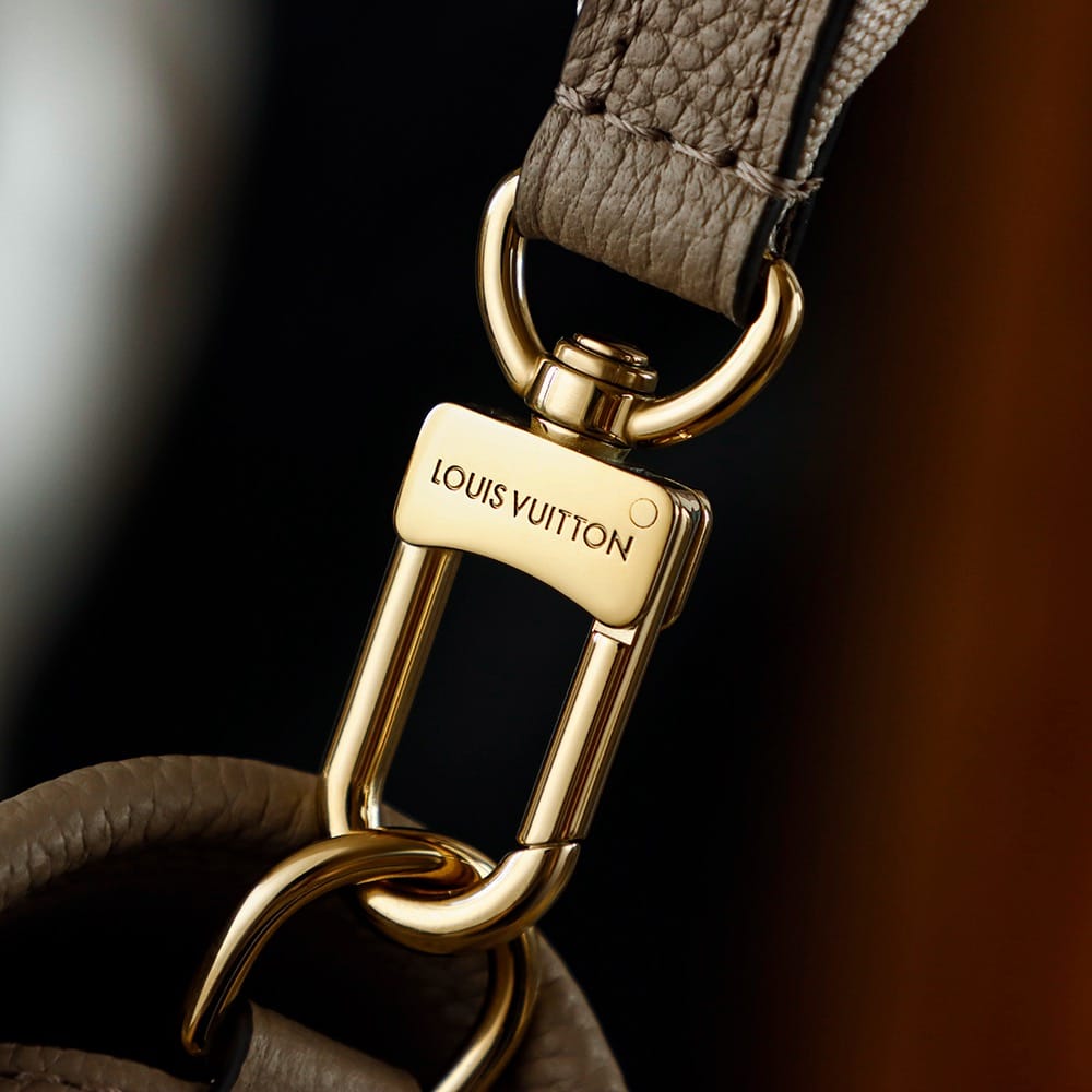 Diane Louis Vuitton M46583