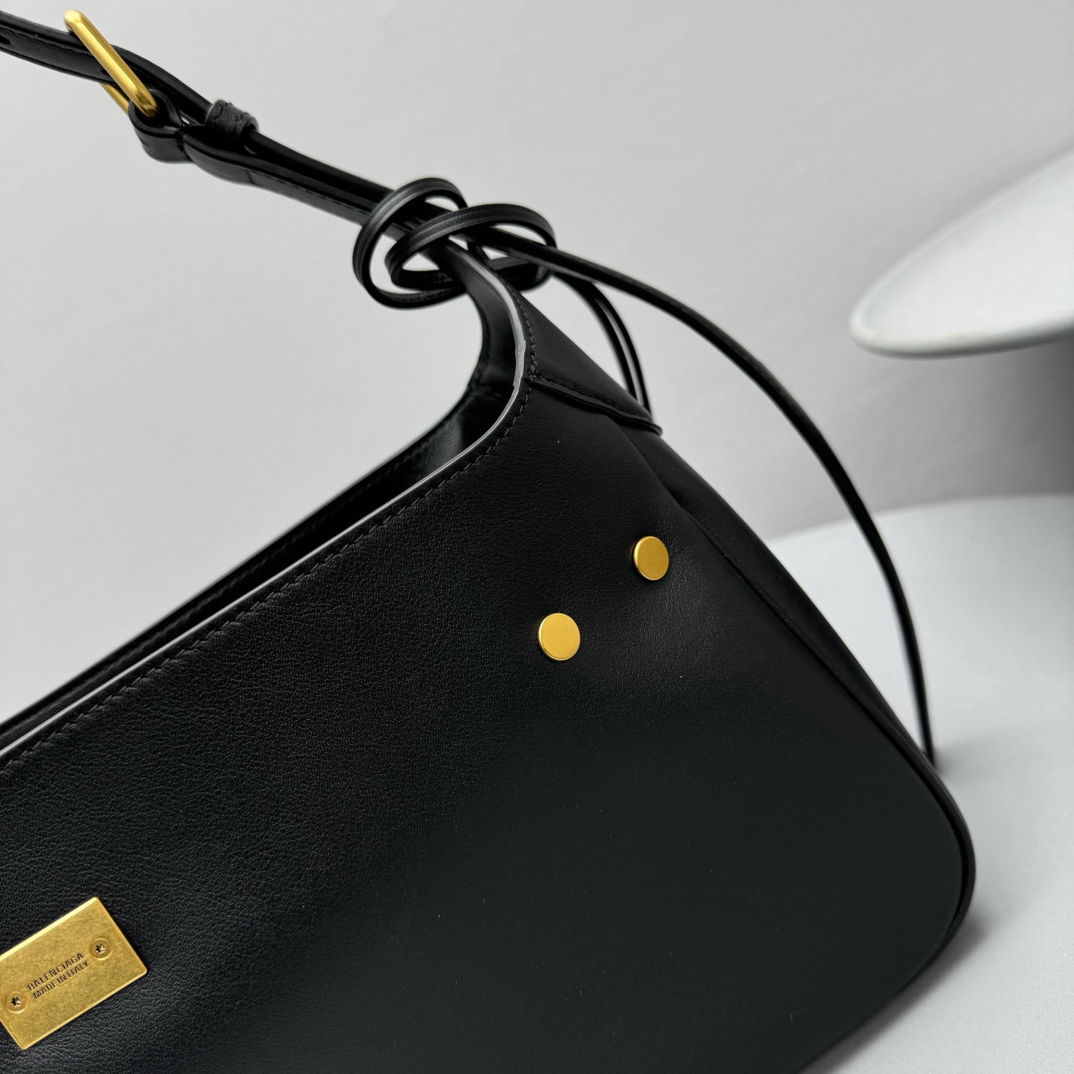 Bel Air small Shoulder Bag Balenciaga 92876