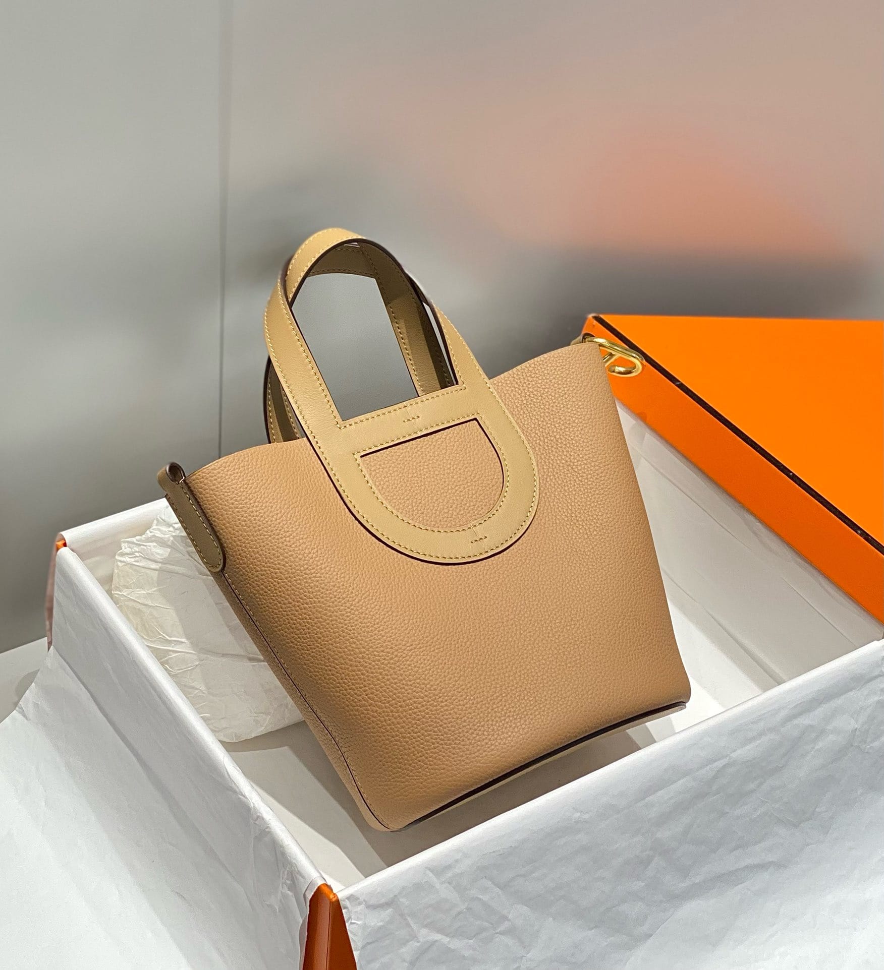 In the loop 18cm Hermes HTL.5