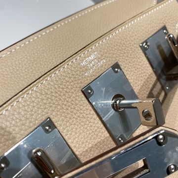 Hac a Dos Hermes HMD.1