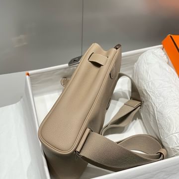 Hac a Dos Hermes HMD.1