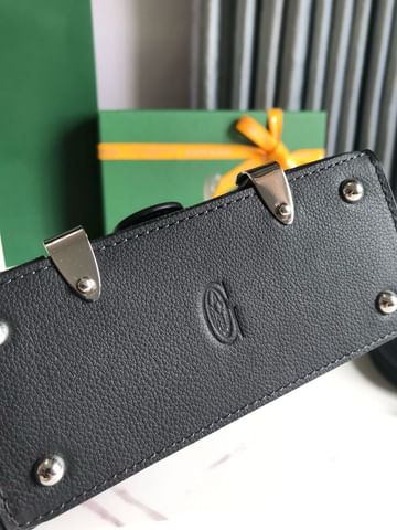 Saigon Nano 14cm Goyard 2