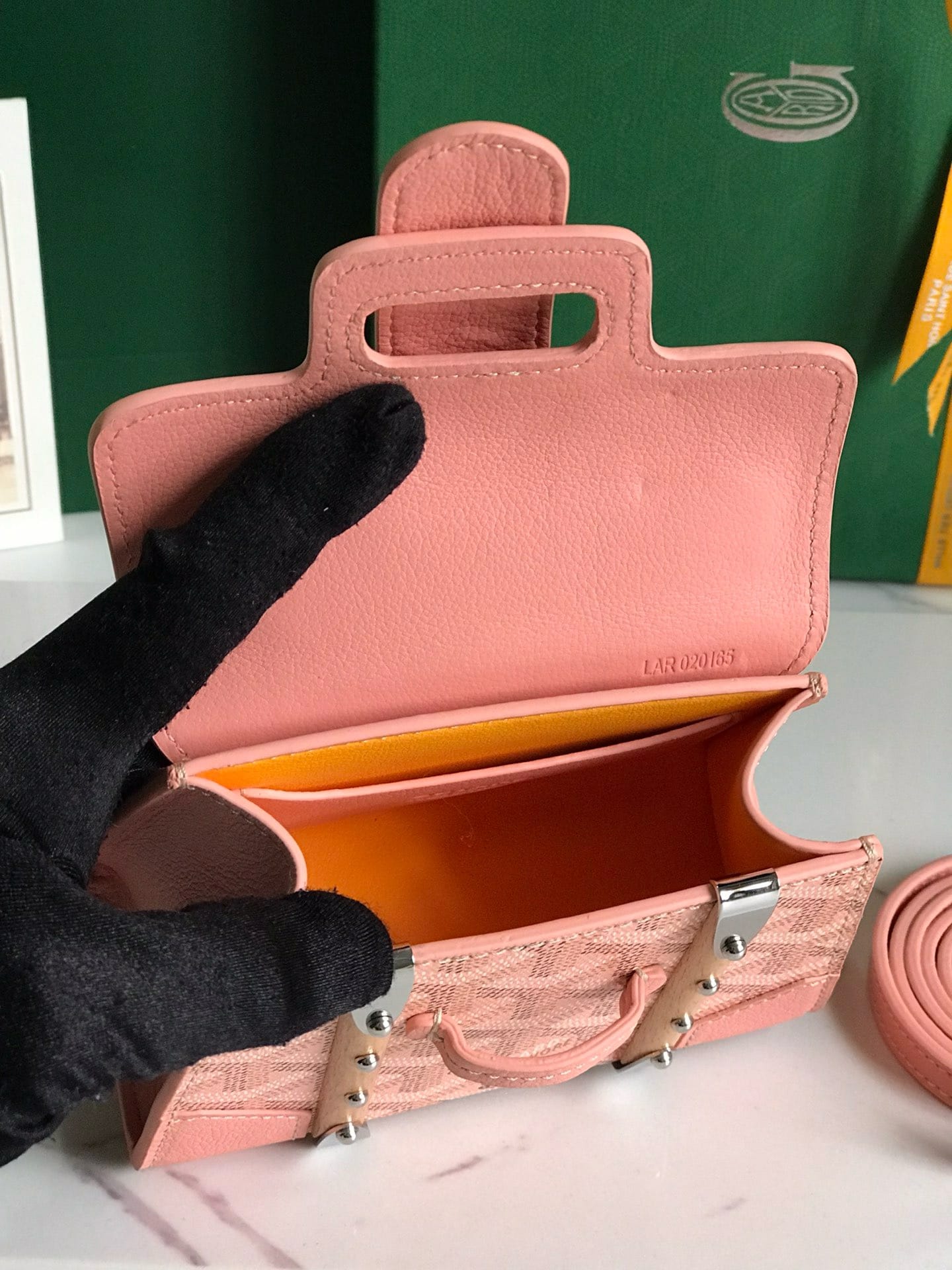 Saigon Nano 14cm Goyard 1