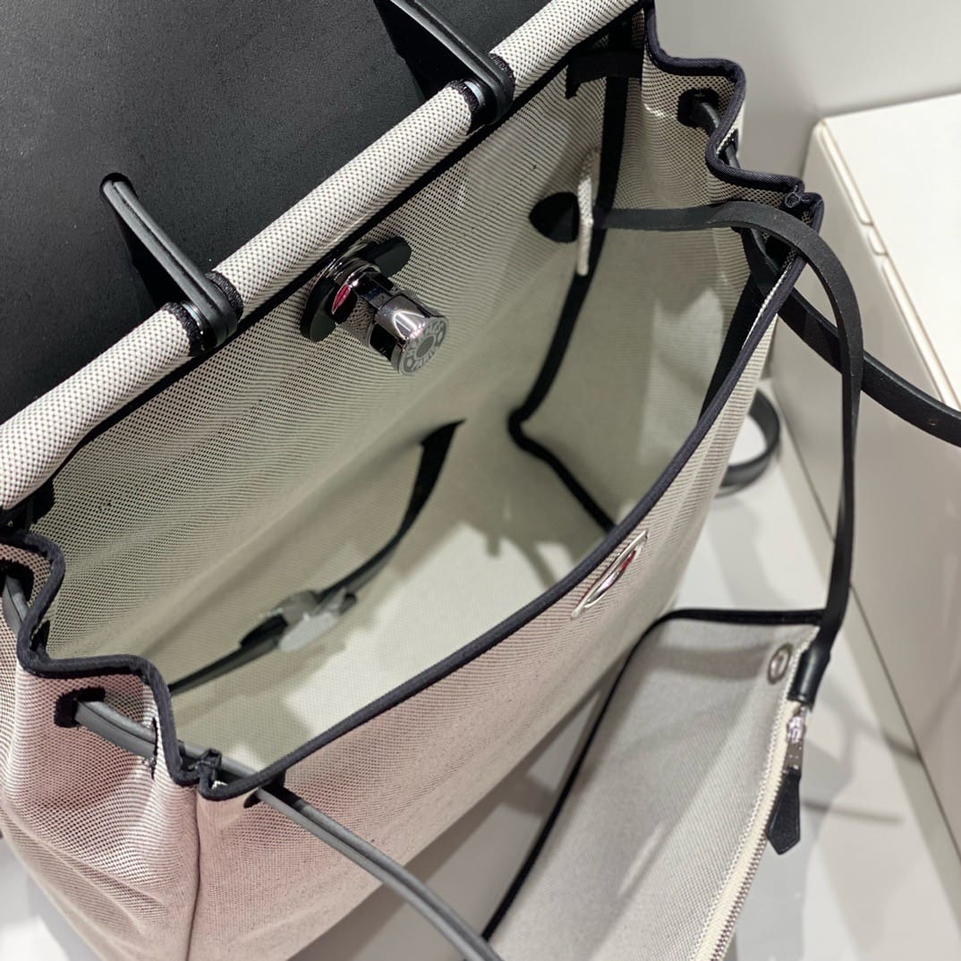 A Dos Zip 29cm Hermes HDZ.3