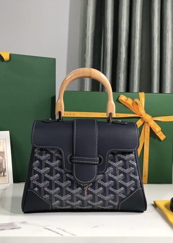 Mini Saigon-7 Goyard