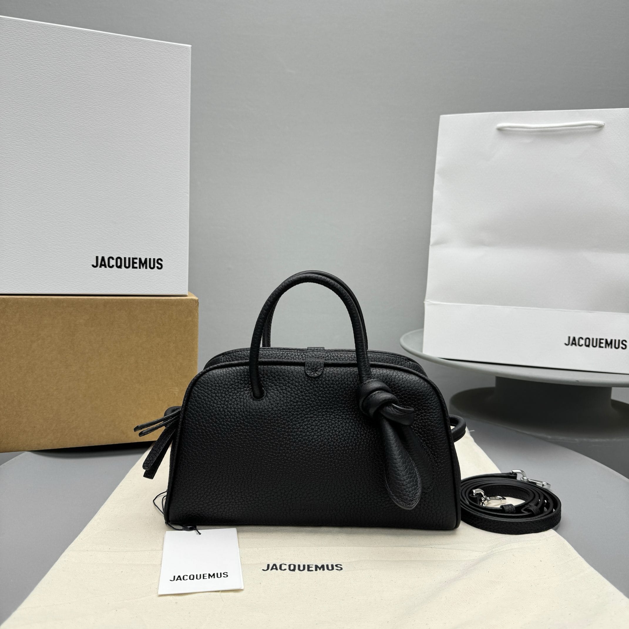 Le Turismo 26cm Jacquemus JLT.11