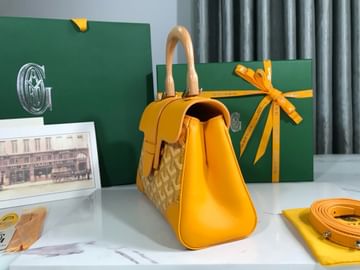 Mini Saigon-5 Goyard